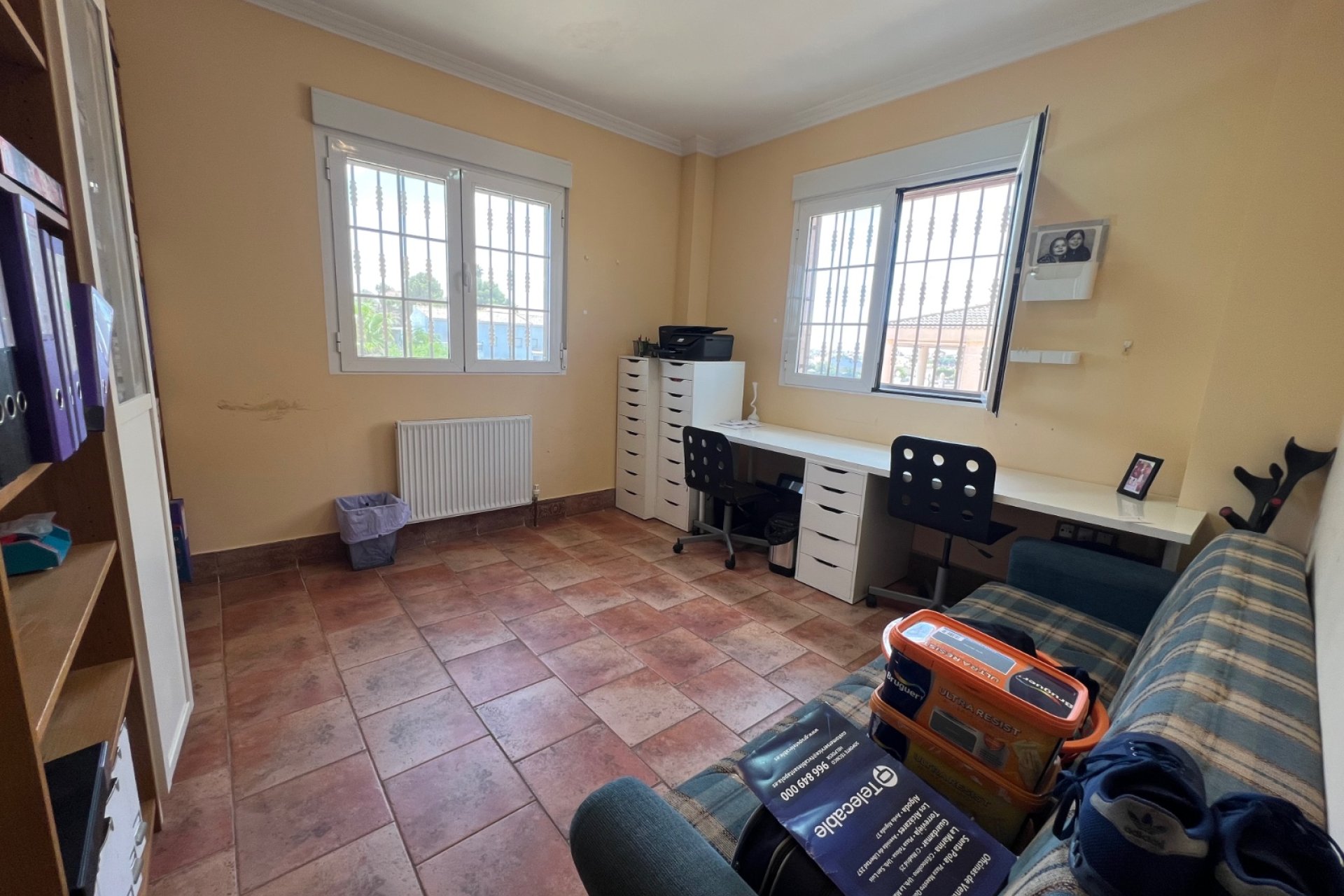 Resale - Villa -
La Marina - La Escuera