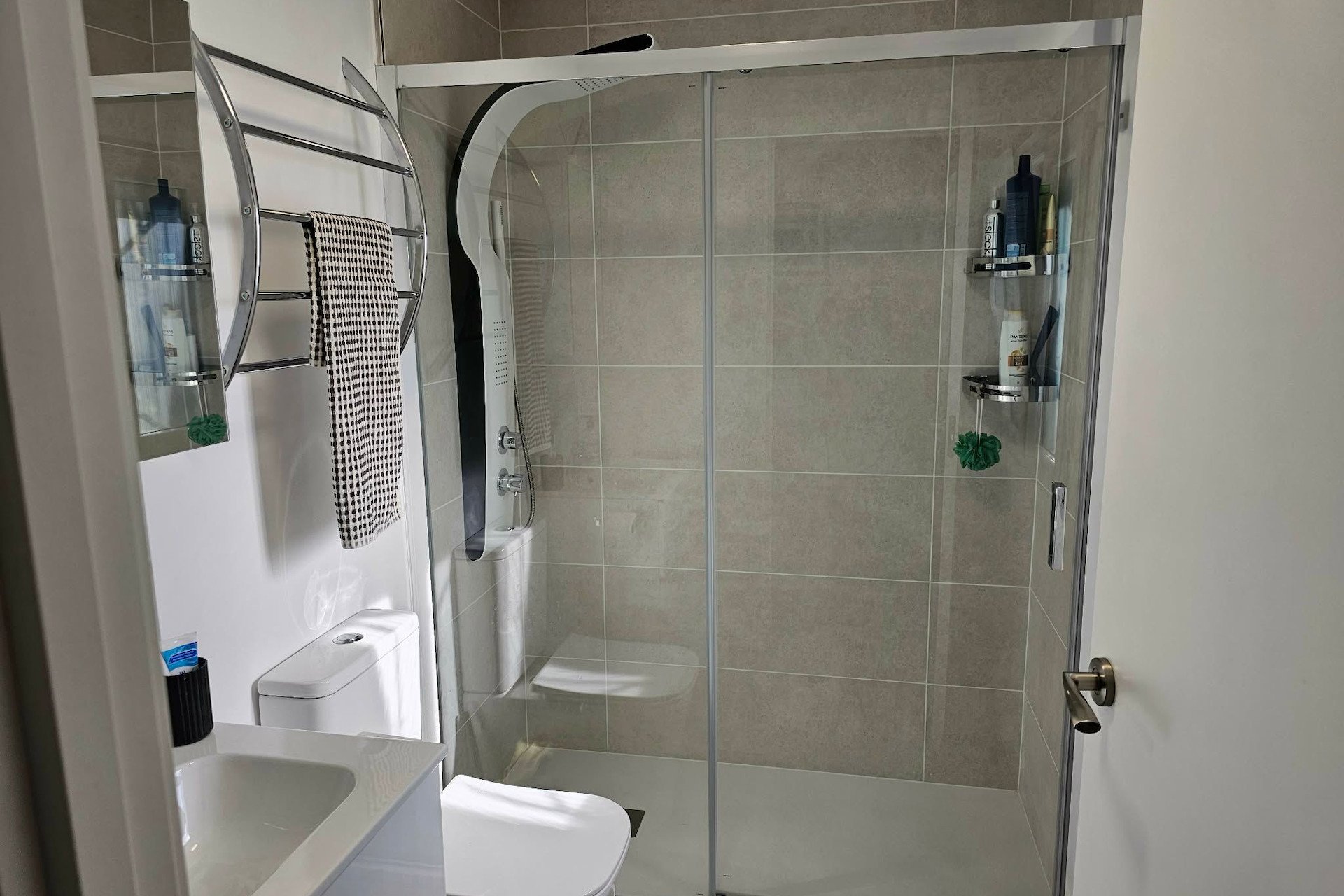 Resale - Villa -
La Marina - La Marina - Urbanization