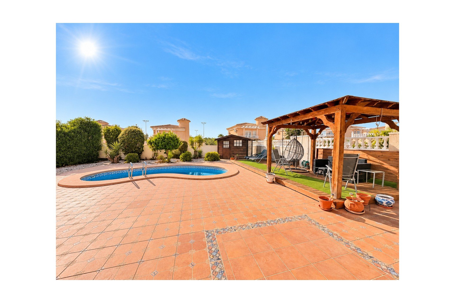 Resale - Villa -
La Marina - La Marina - Urbanization