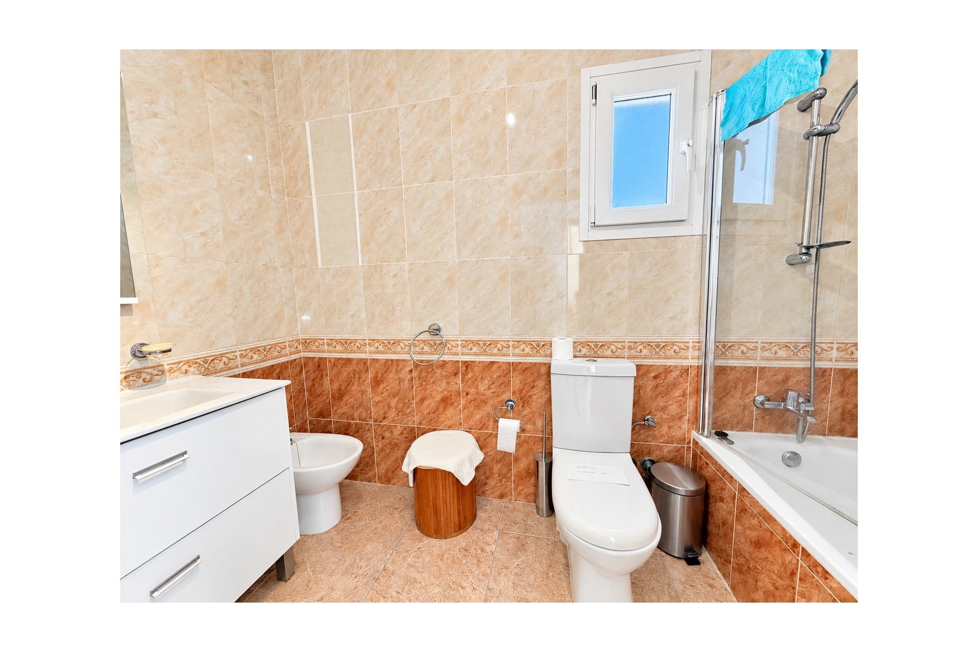 Resale - Villa -
La Marina - La Marina - Urbanization