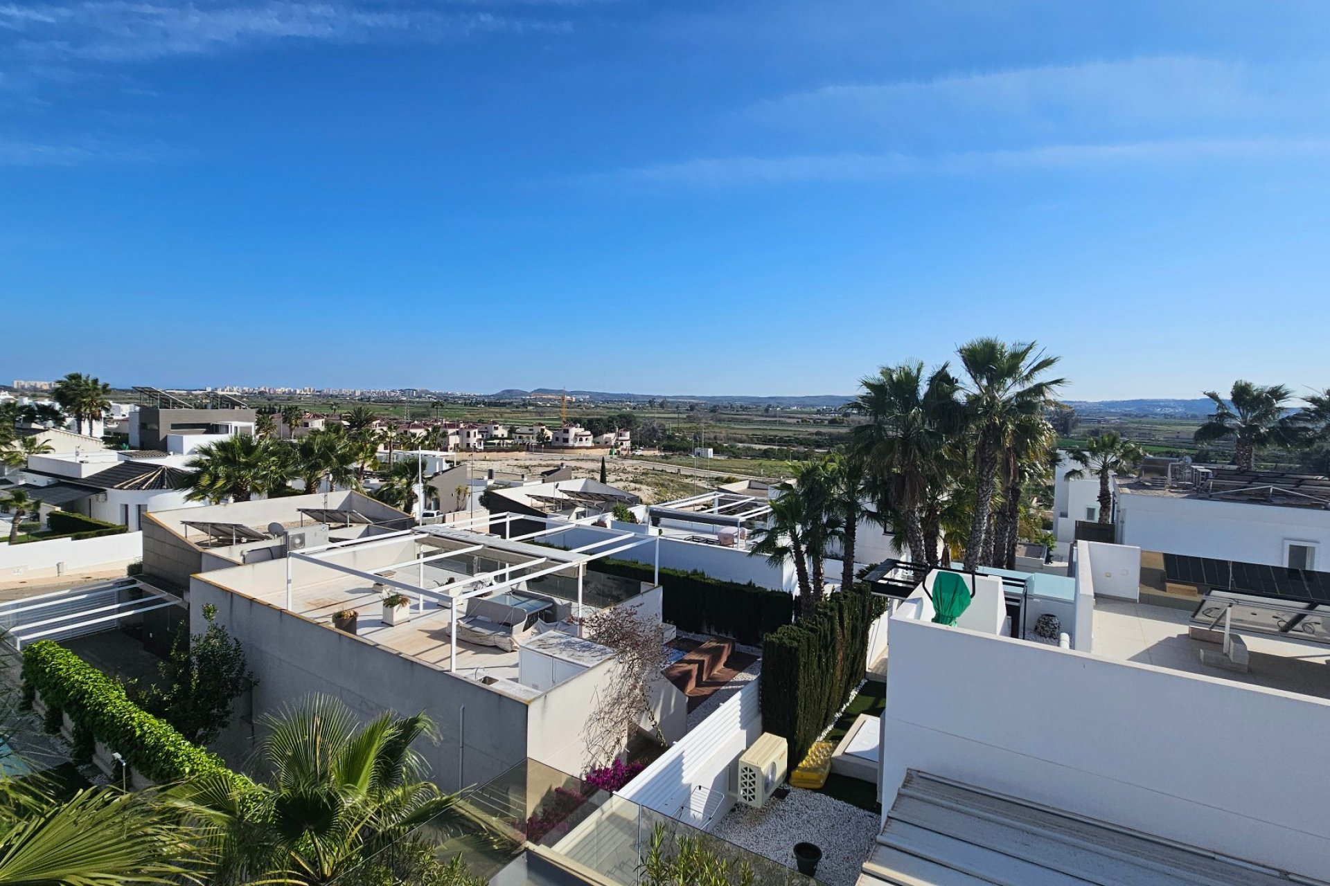 Resale - Villa -
La Marina - La Marina - Urbanization