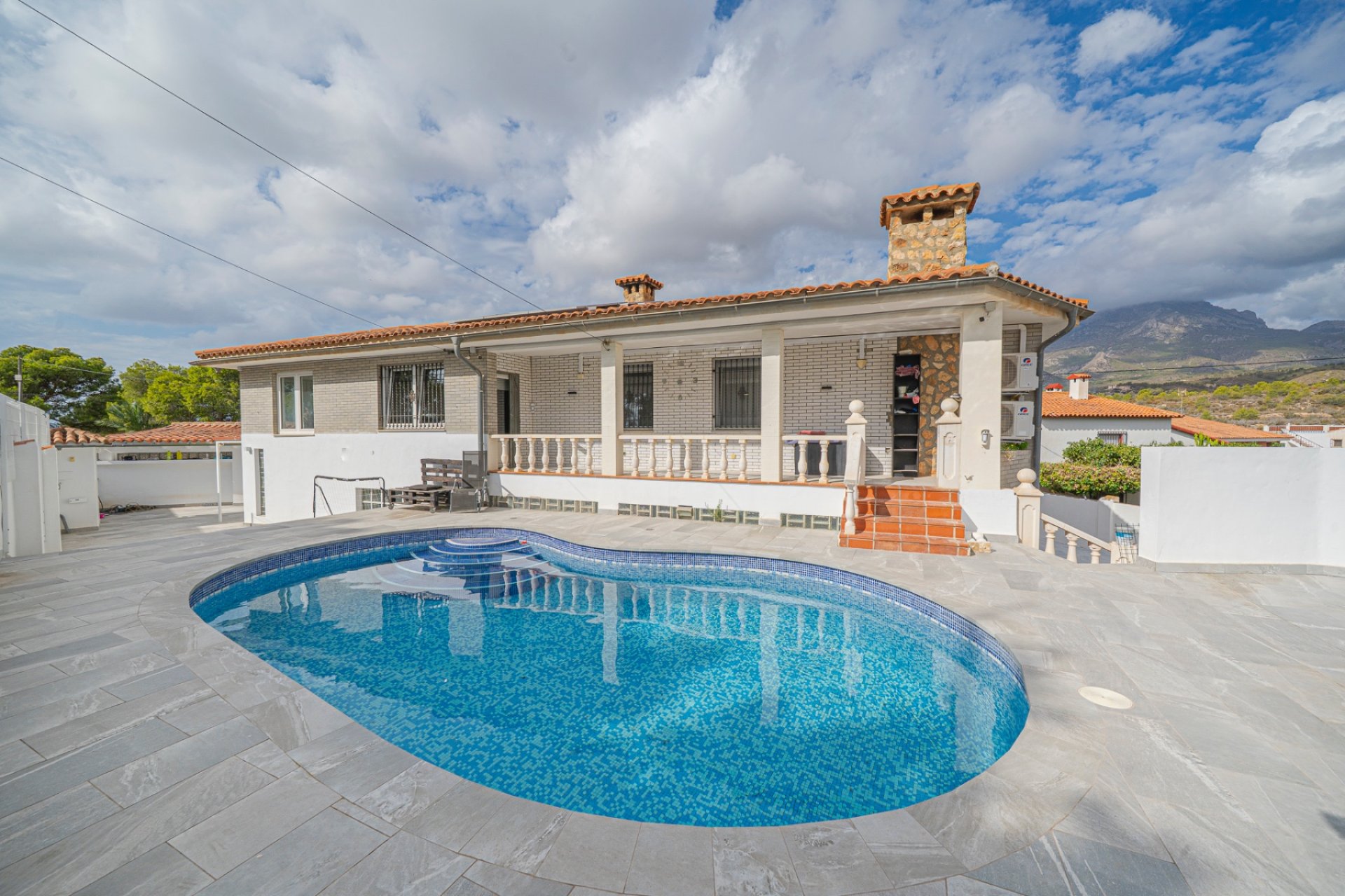 Resale - Villa -
La Nucia - Panorama