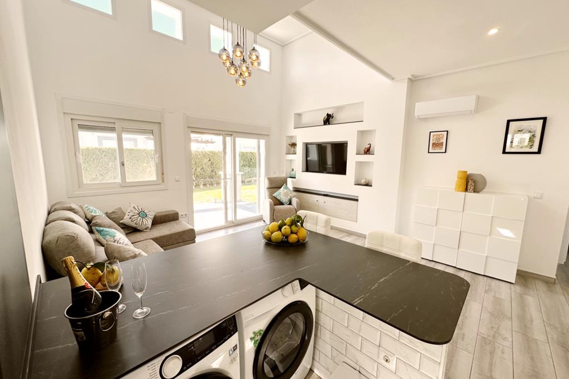 Resale - Villa -
La Torre Golf Resort - La Torre Golf Resort - Centre