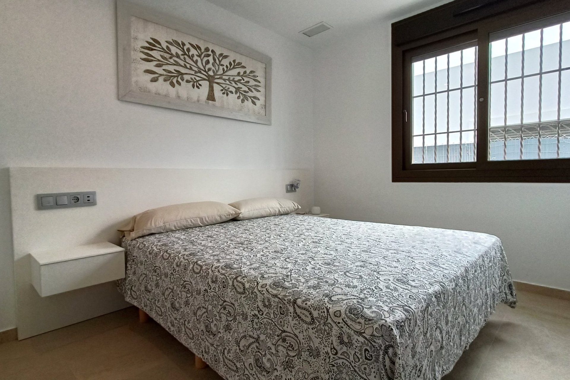 Resale - Villa -
Los Montesinos - Entre Naranjos / Vistabella Golf