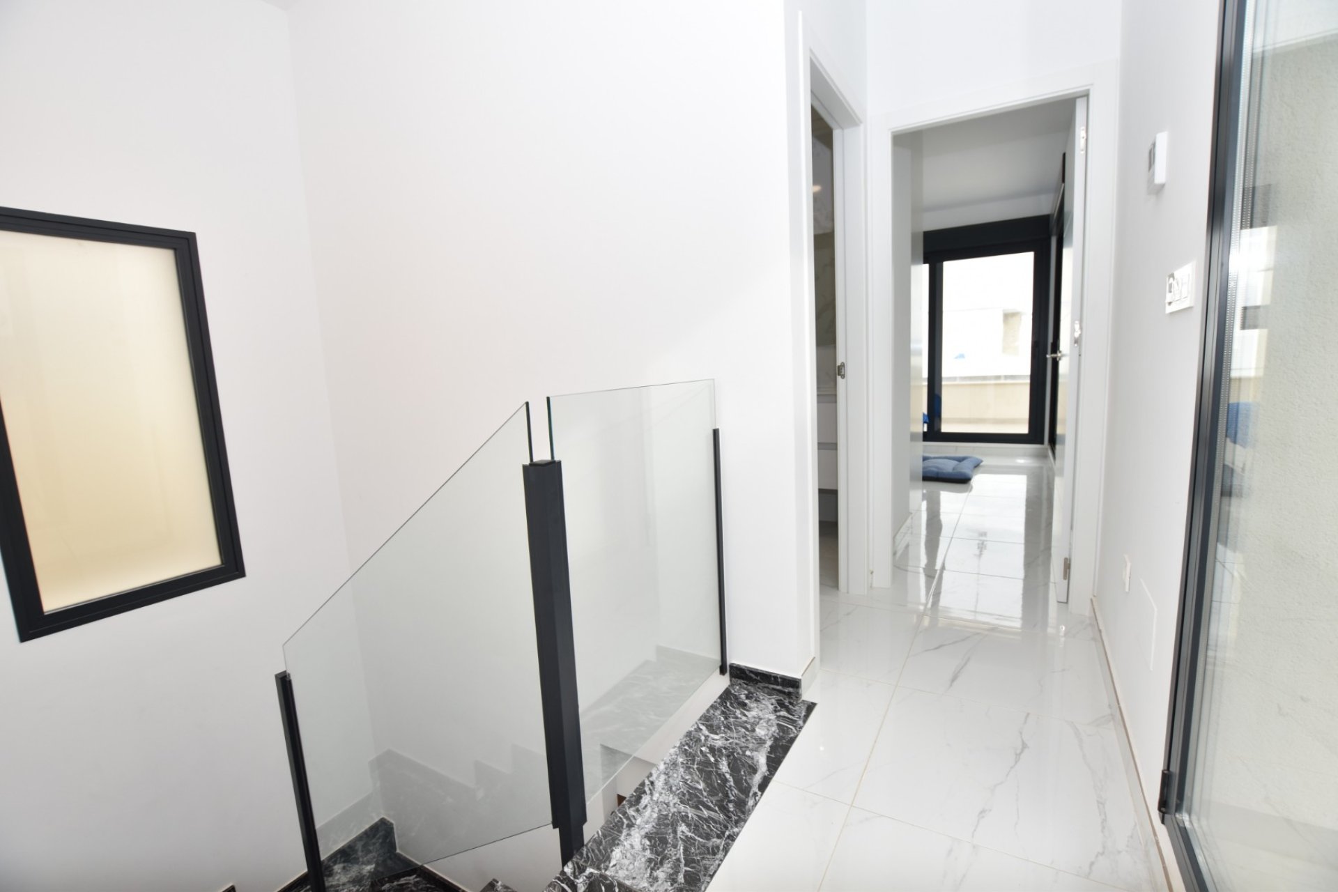 Resale - Villa -
Los Montesinos - La Herrada