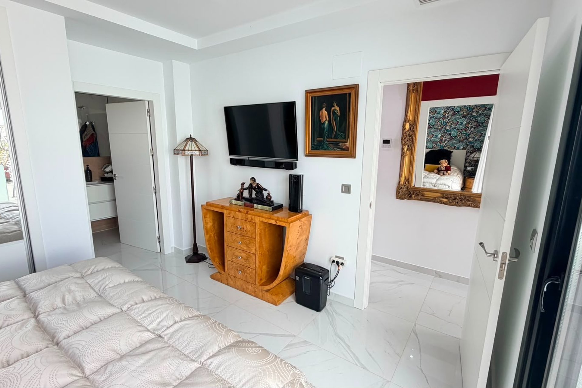 Resale - Villa -
Los Montesinos - La Herrada