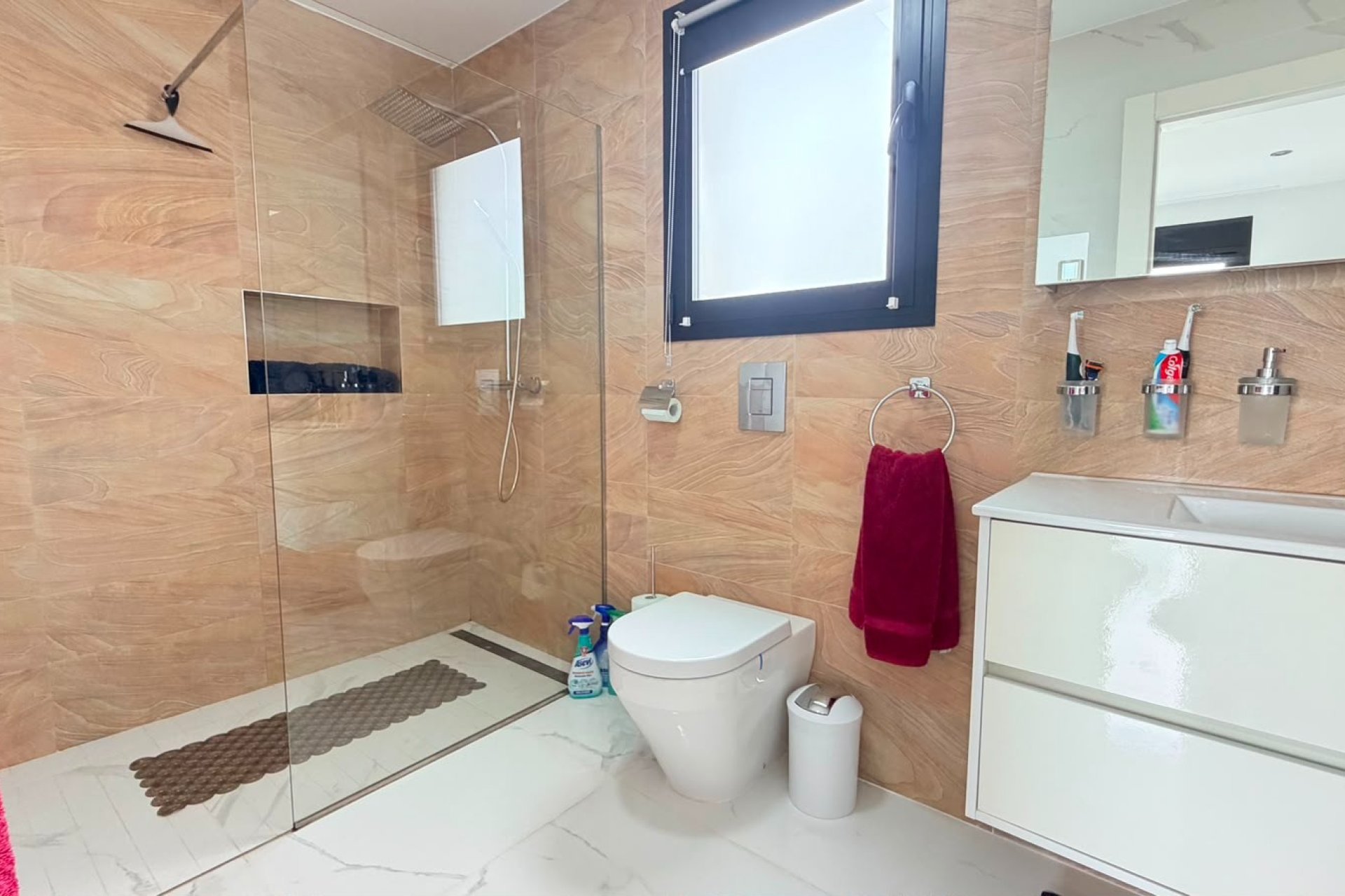 Resale - Villa -
Los Montesinos - La Herrada