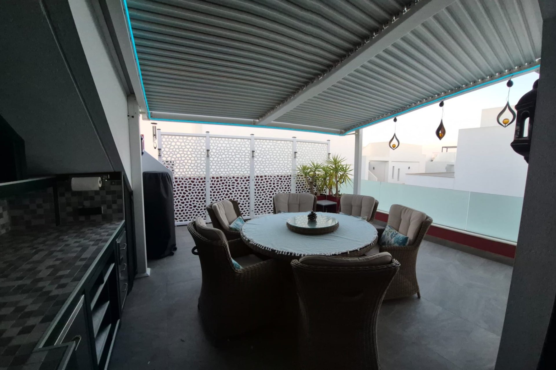 Resale - Villa -
Los Montesinos - La Herrada