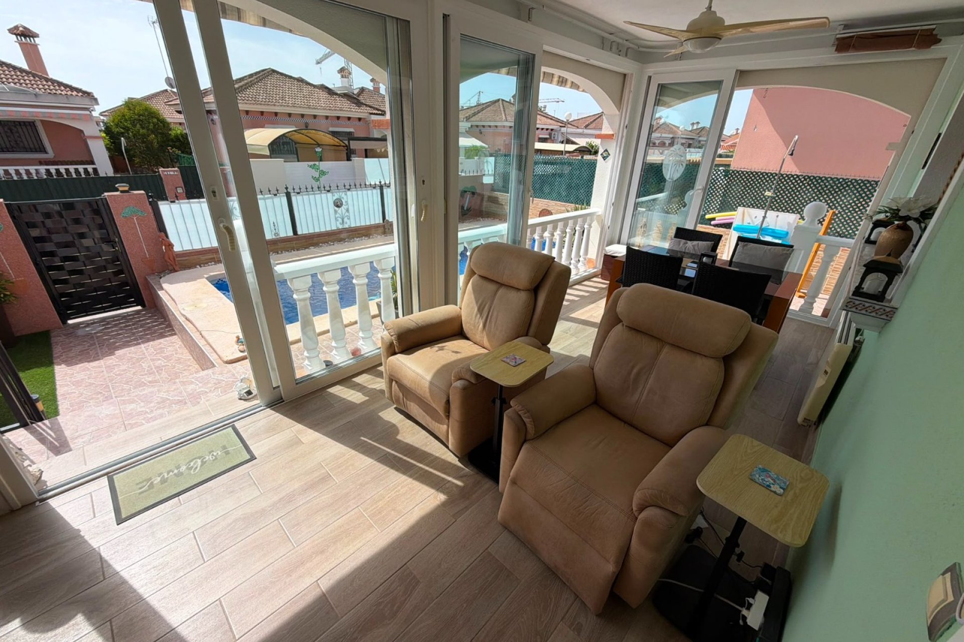 Resale - Villa -
Los Montesinos - La Herrada