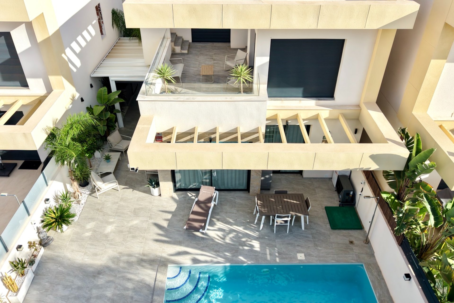 Resale - Villa -
Los Montesinos - La Herrada