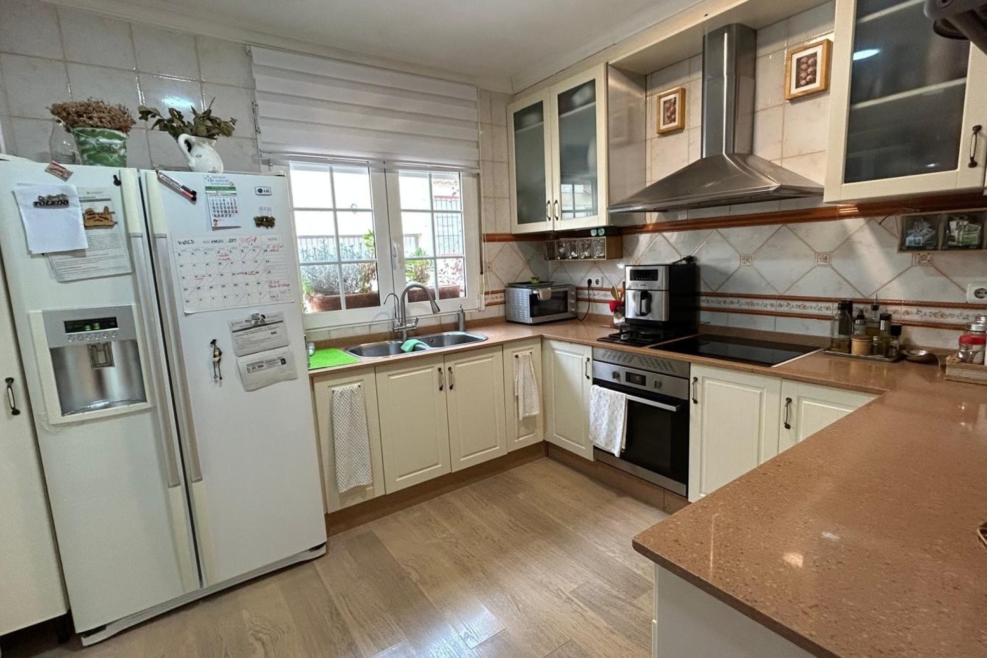 Resale - Villa -
Los Montesinos