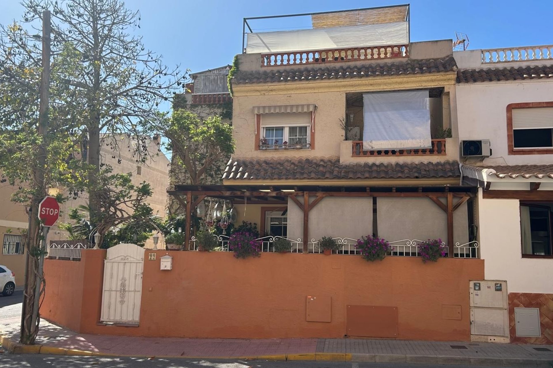Resale - Villa -
Los Montesinos