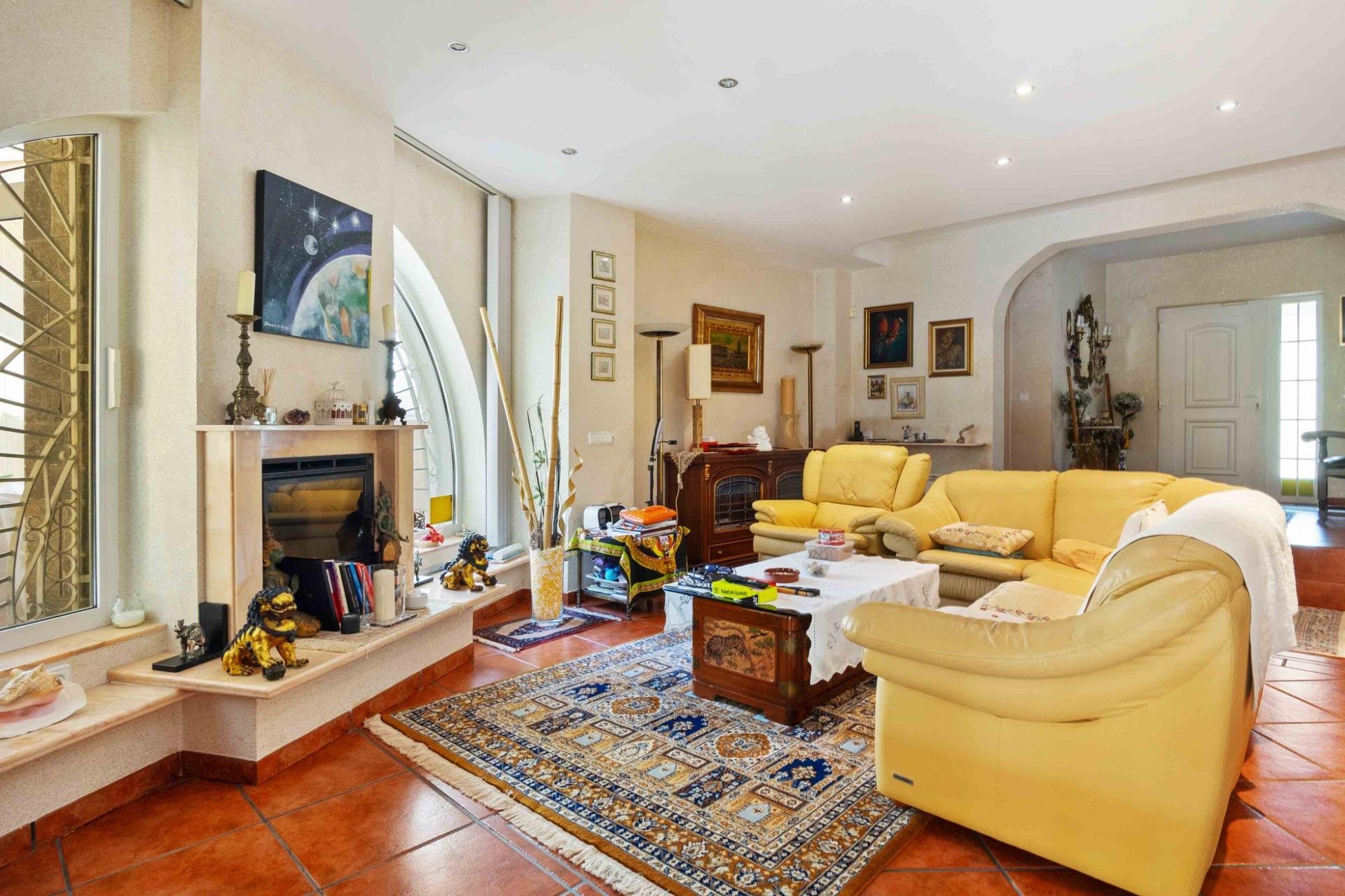 Resale - Villa -
Orihuela Costa - Cabo Roig