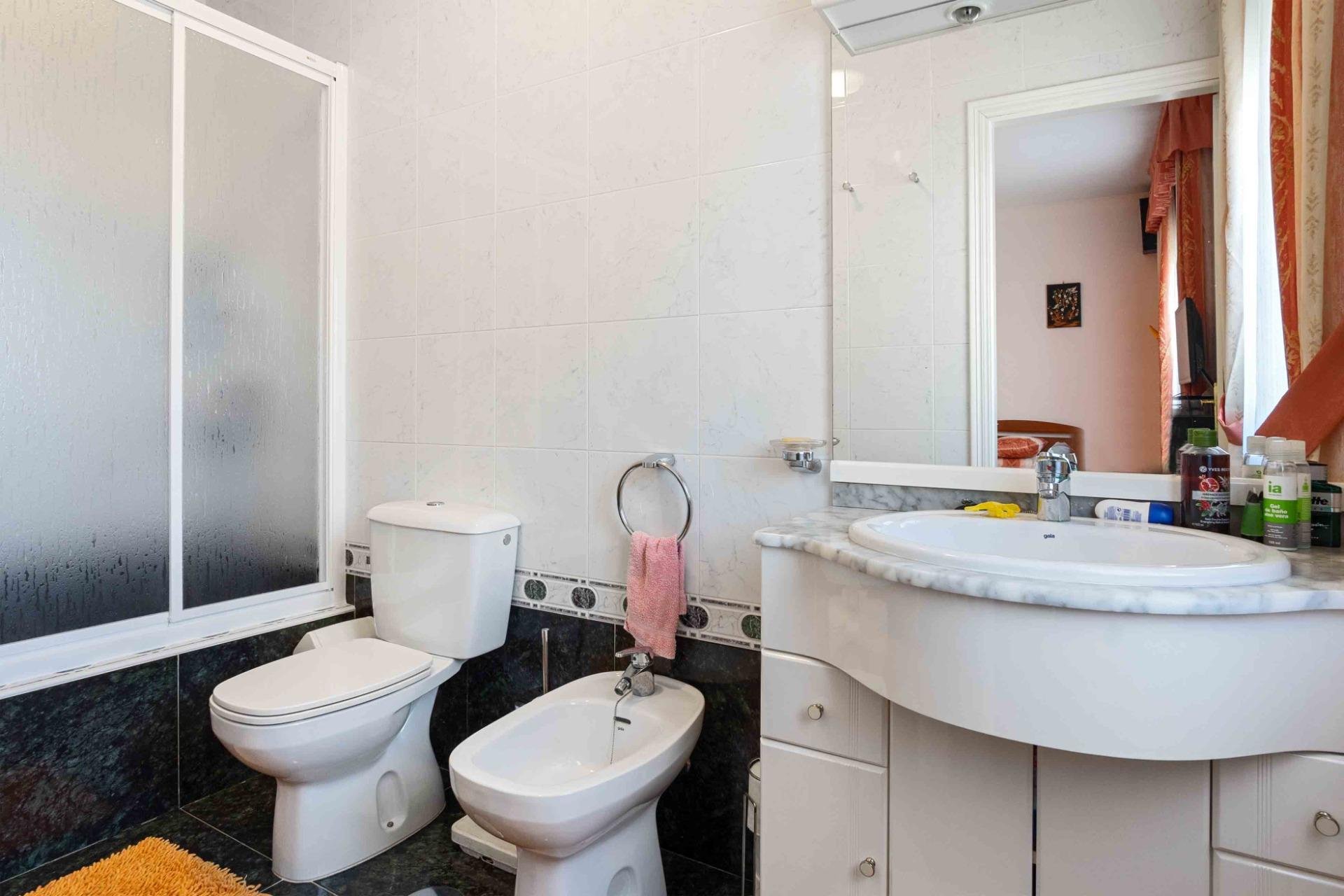 Resale - Villa -
Orihuela Costa - Cabo Roig