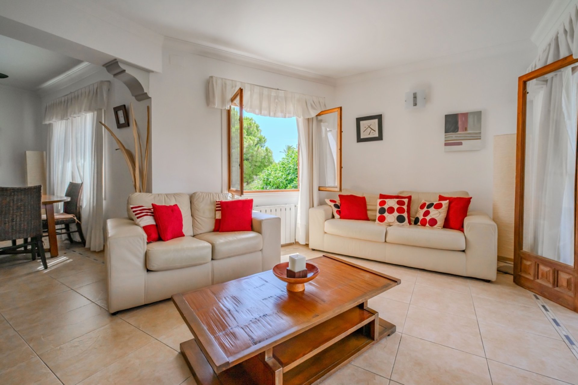 Resale - Villa -
Orihuela Costa - Cabo Roig