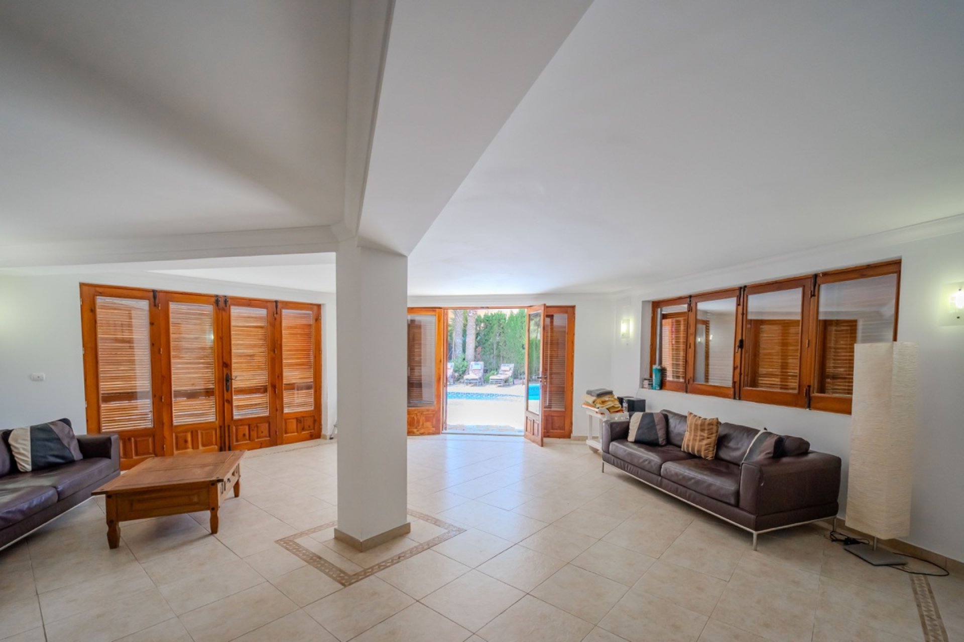 Resale - Villa -
Orihuela Costa - Cabo Roig