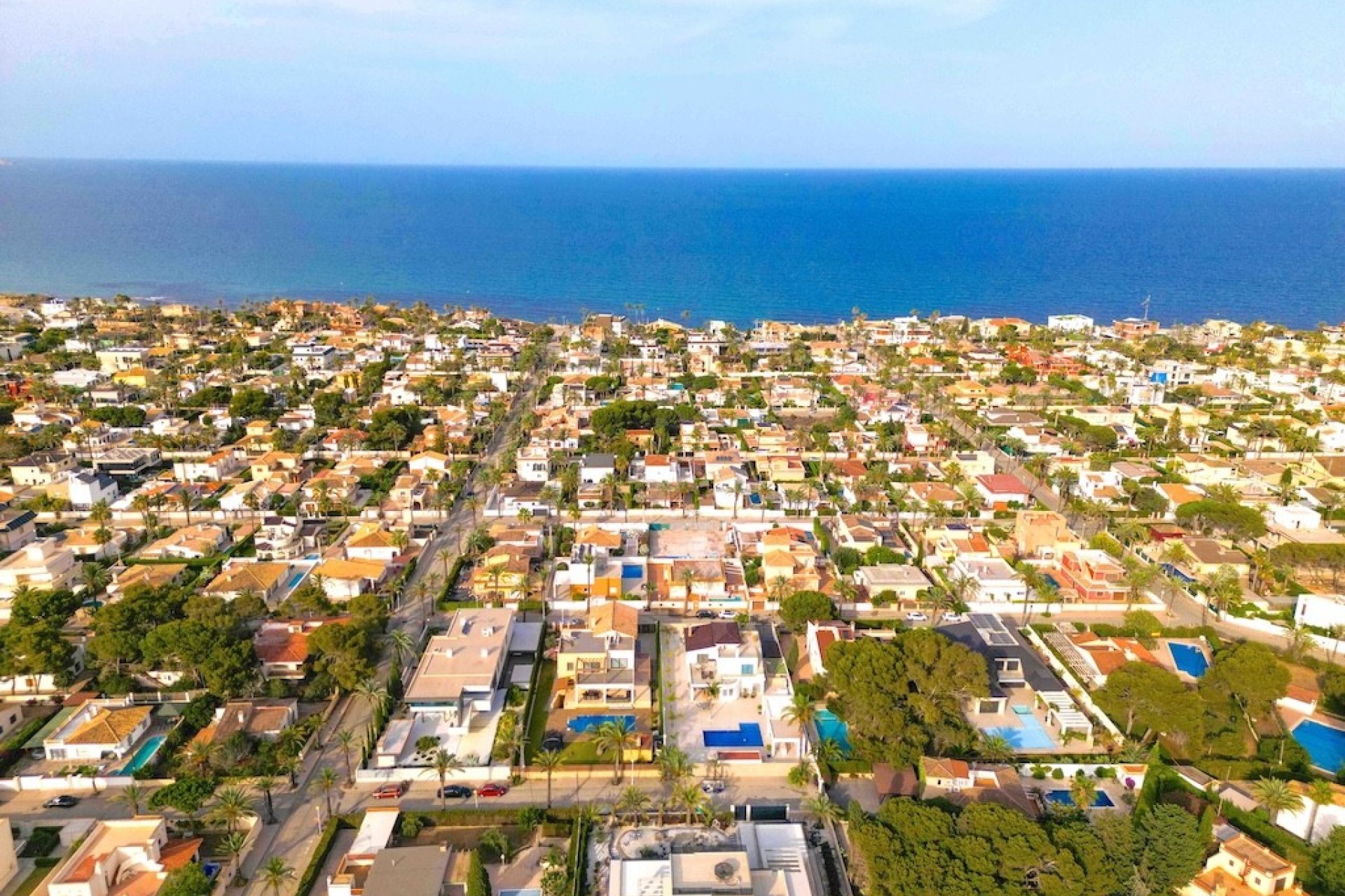 Resale - Villa -
Orihuela Costa - Cabo Roig