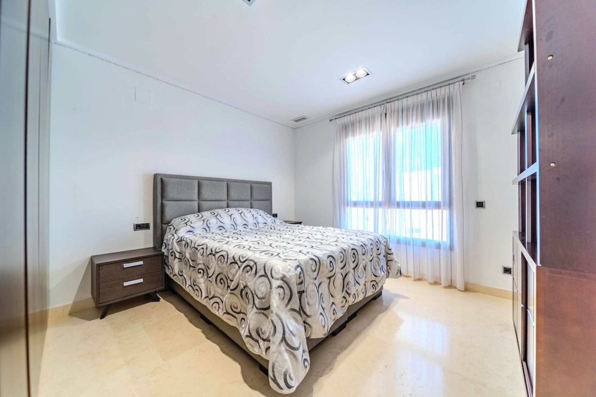 Resale - Villa -
Orihuela Costa - Cabo Roig