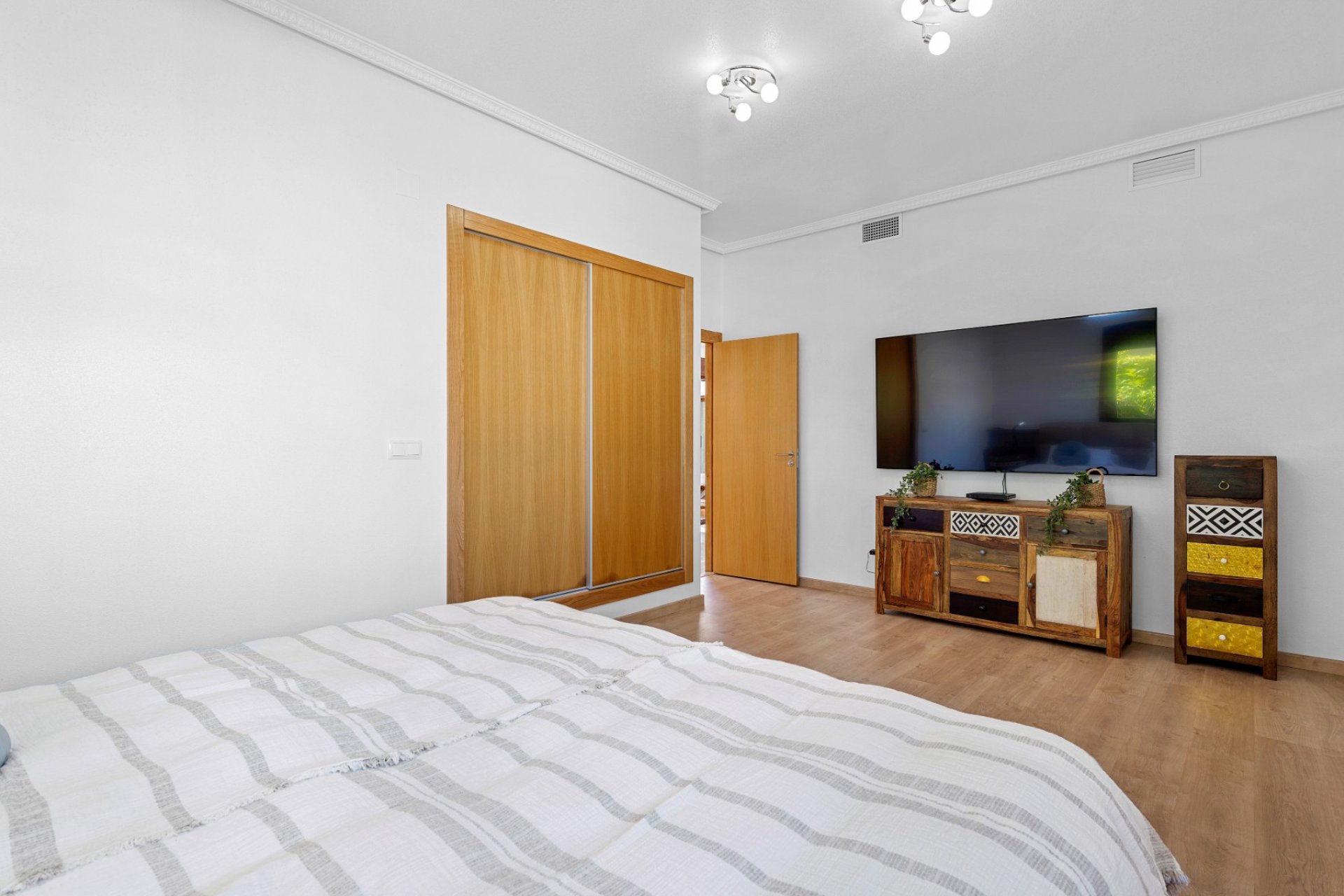 Resale - Villa -
Orihuela Costa - Dehesa De Campoamor