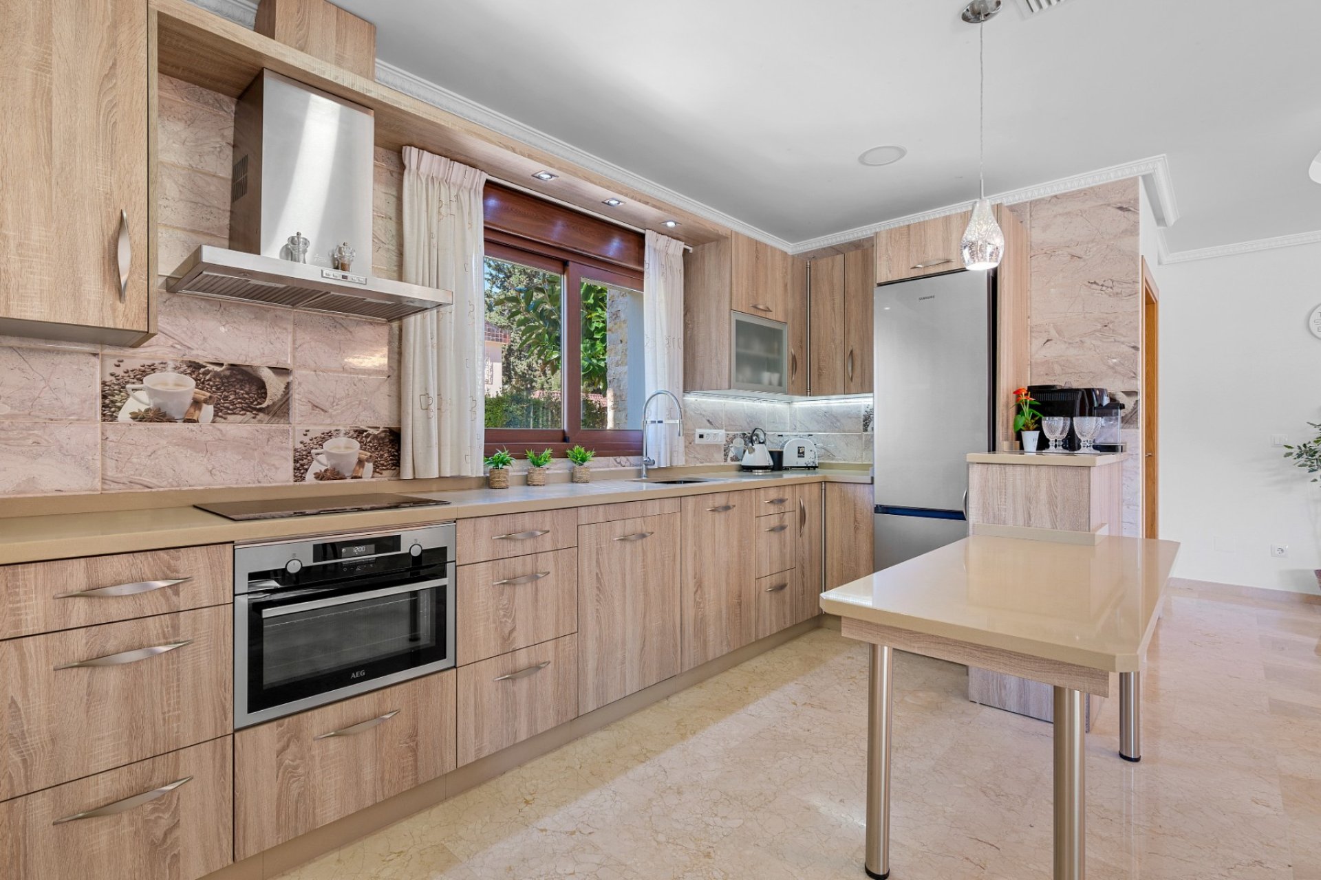 Resale - Villa -
Orihuela Costa - Dehesa De Campoamor