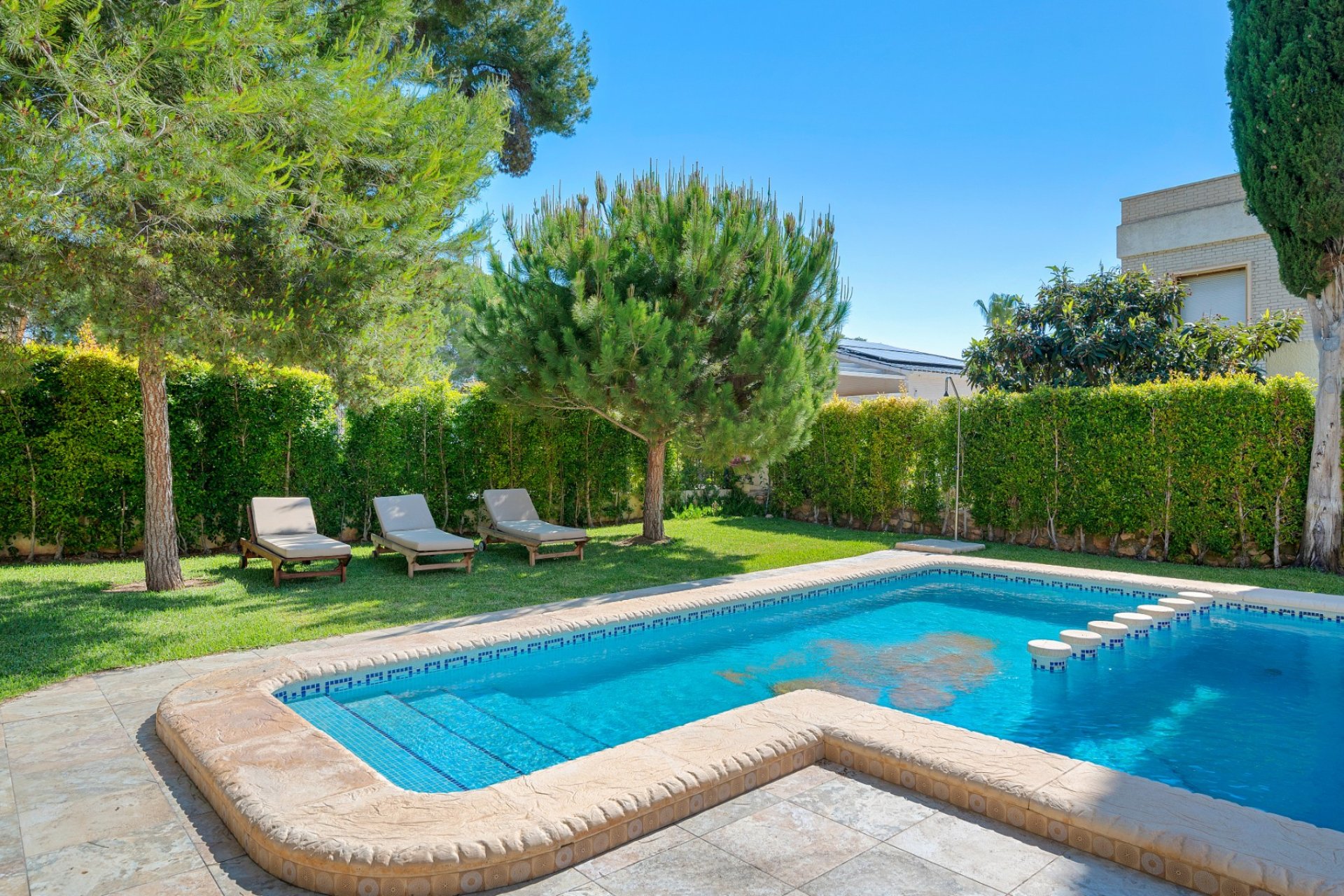 Resale - Villa -
Orihuela Costa - Dehesa De Campoamor