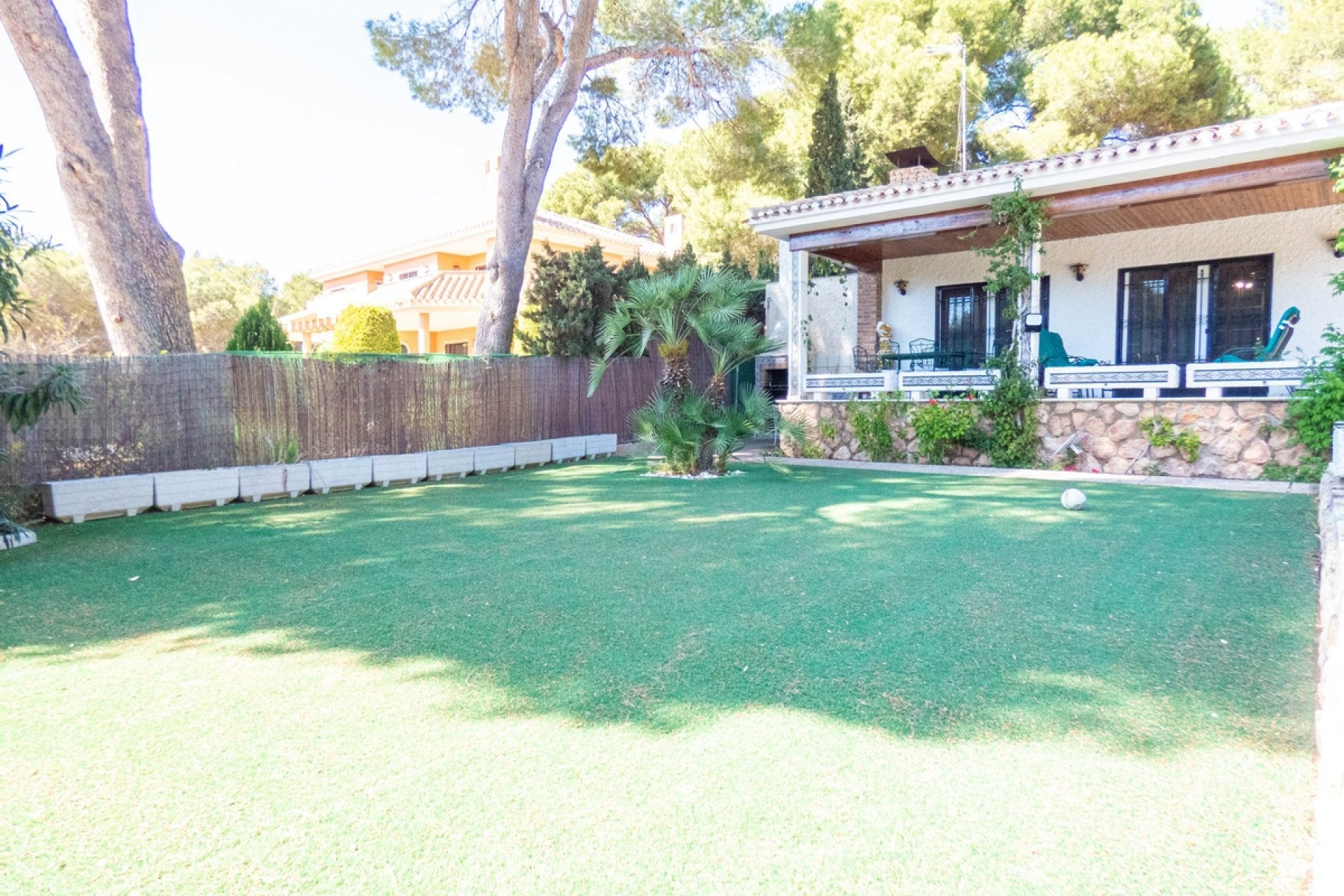 Resale - Villa -
Orihuela Costa - Dehesa de Campoamor