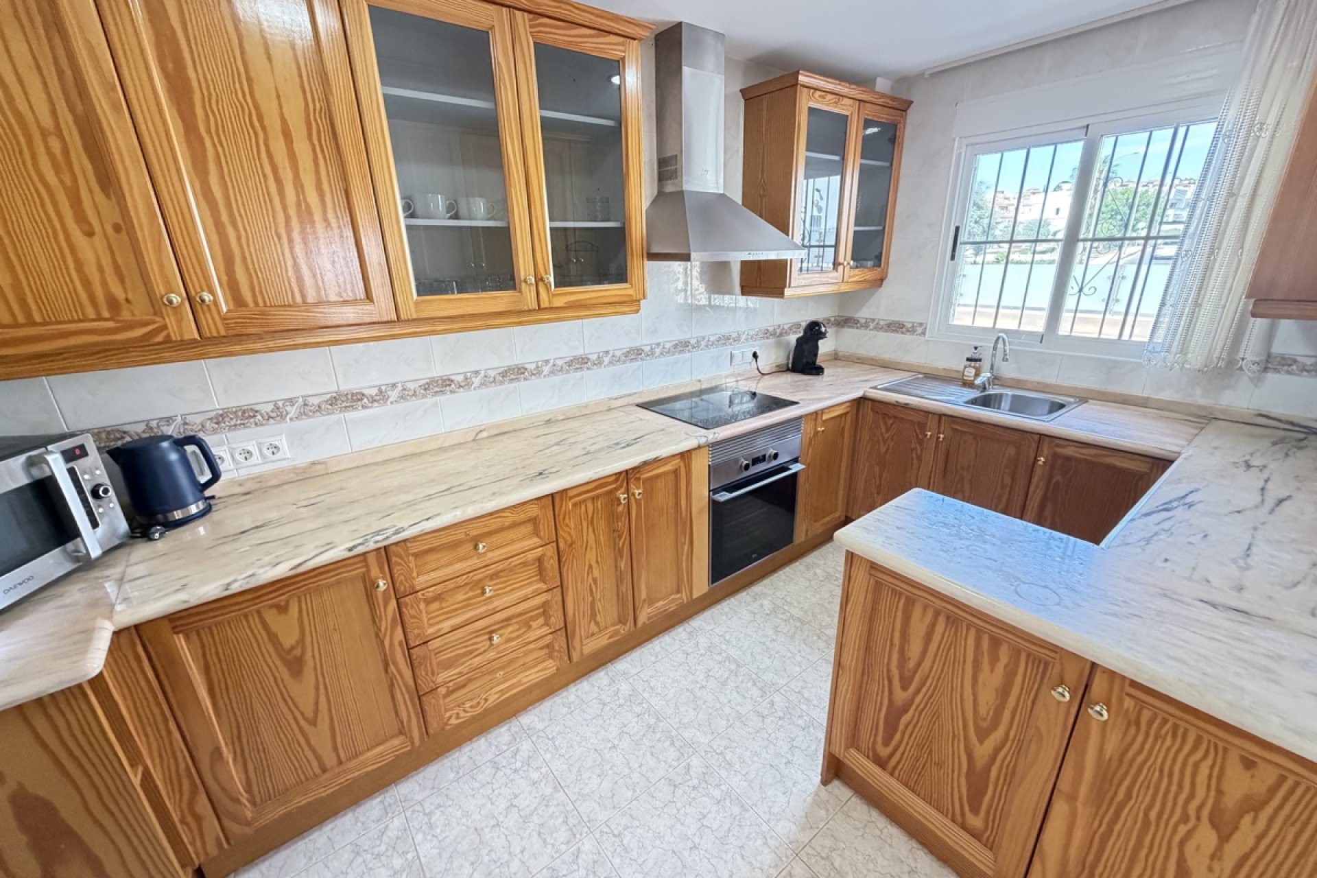 Resale - Villa -
Orihuela Costa - El Galan