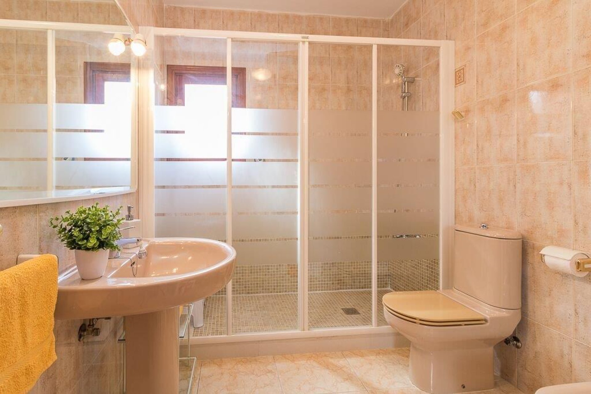 Resale - Villa -
Orihuela Costa - La Zenia- Orihuela costa