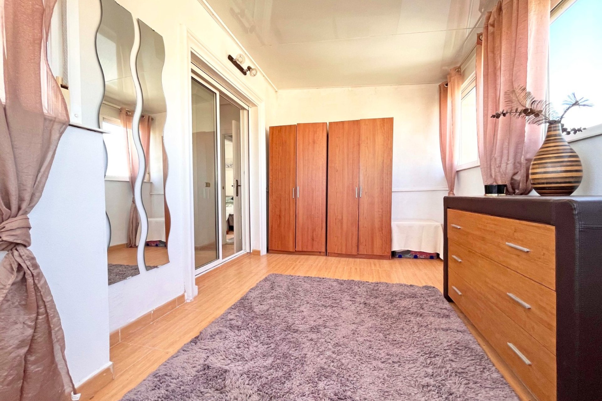 Resale - Villa -
Orihuela Costa - La Zenia