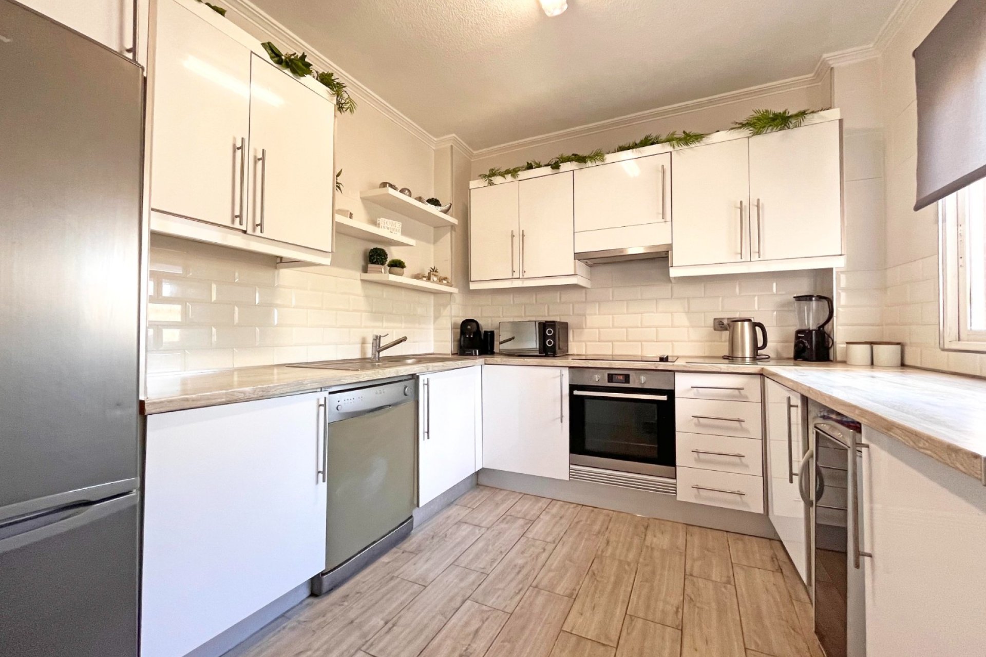 Resale - Villa -
Orihuela Costa - La Zenia