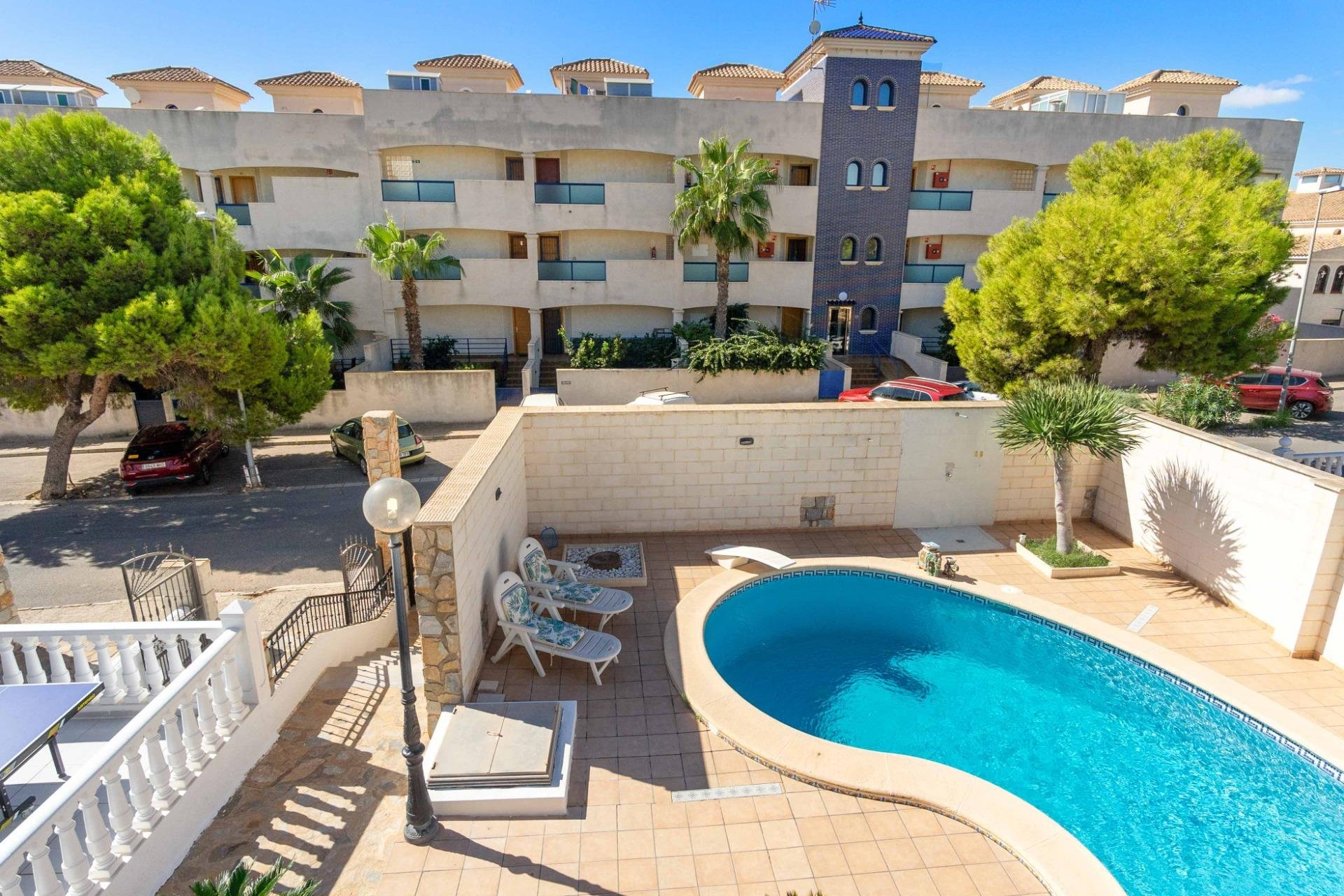 Resale - Villa -
Orihuela Costa - La Zenia