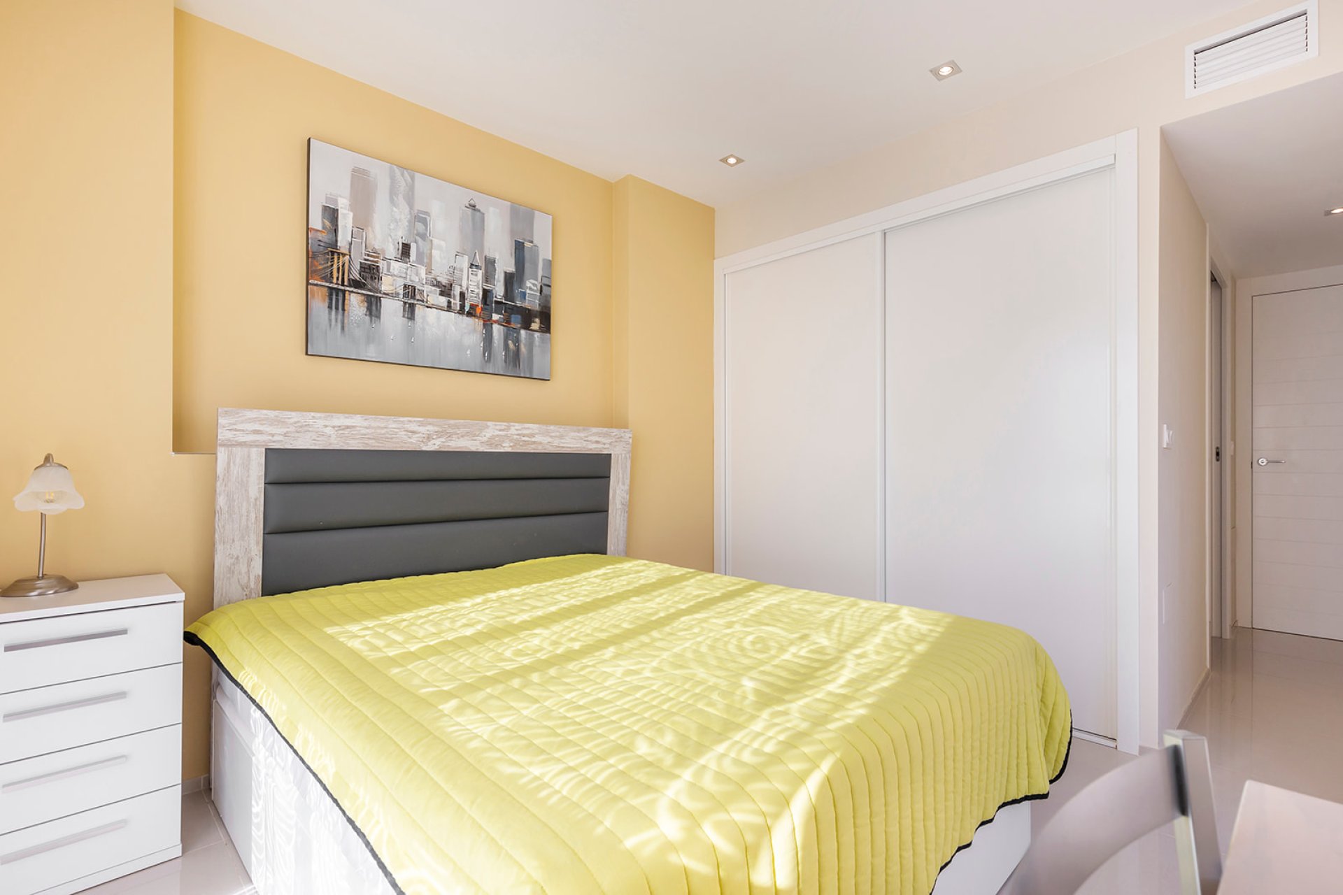 Resale - Villa -
Orihuela Costa - La Zenia