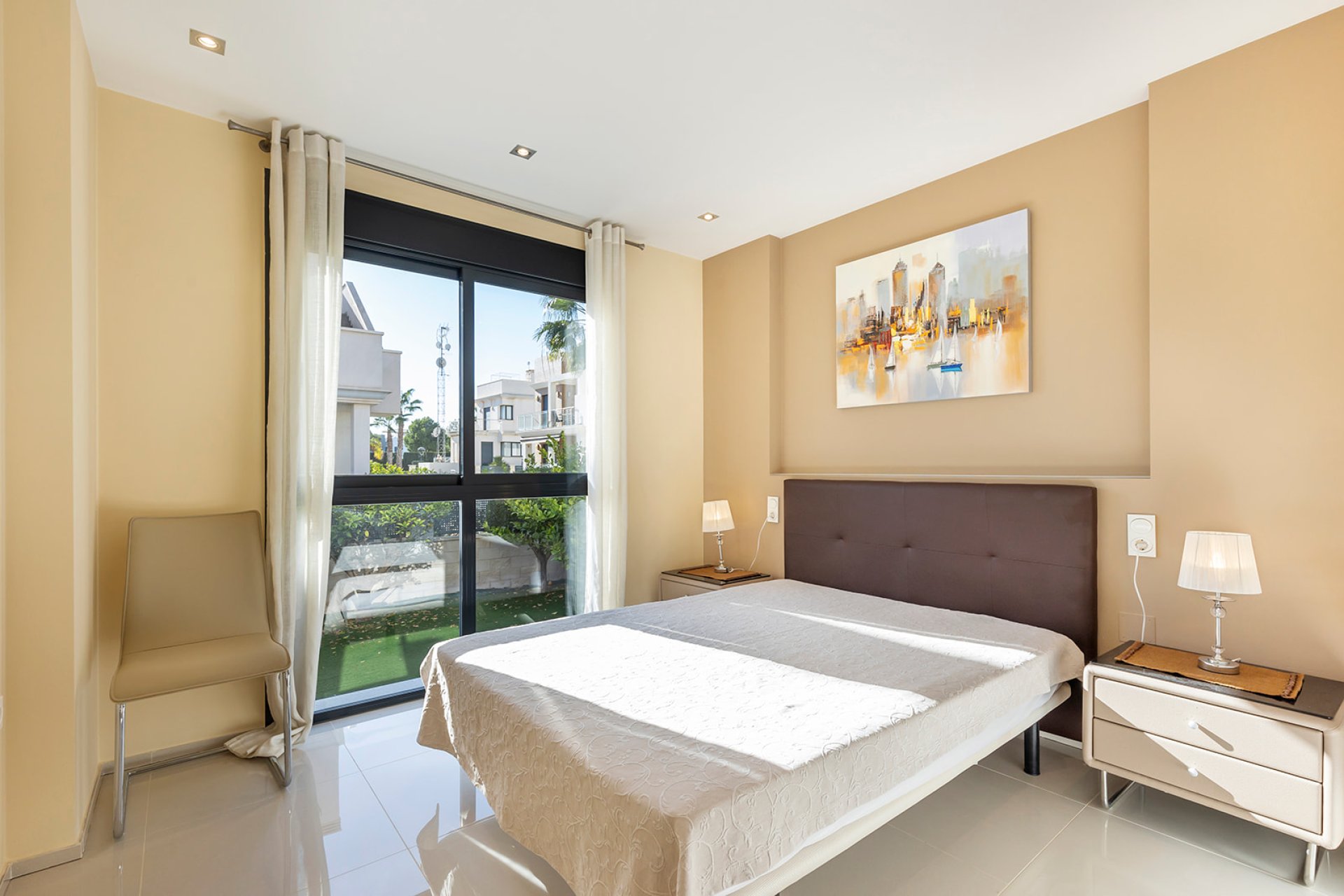 Resale - Villa -
Orihuela Costa - La Zenia