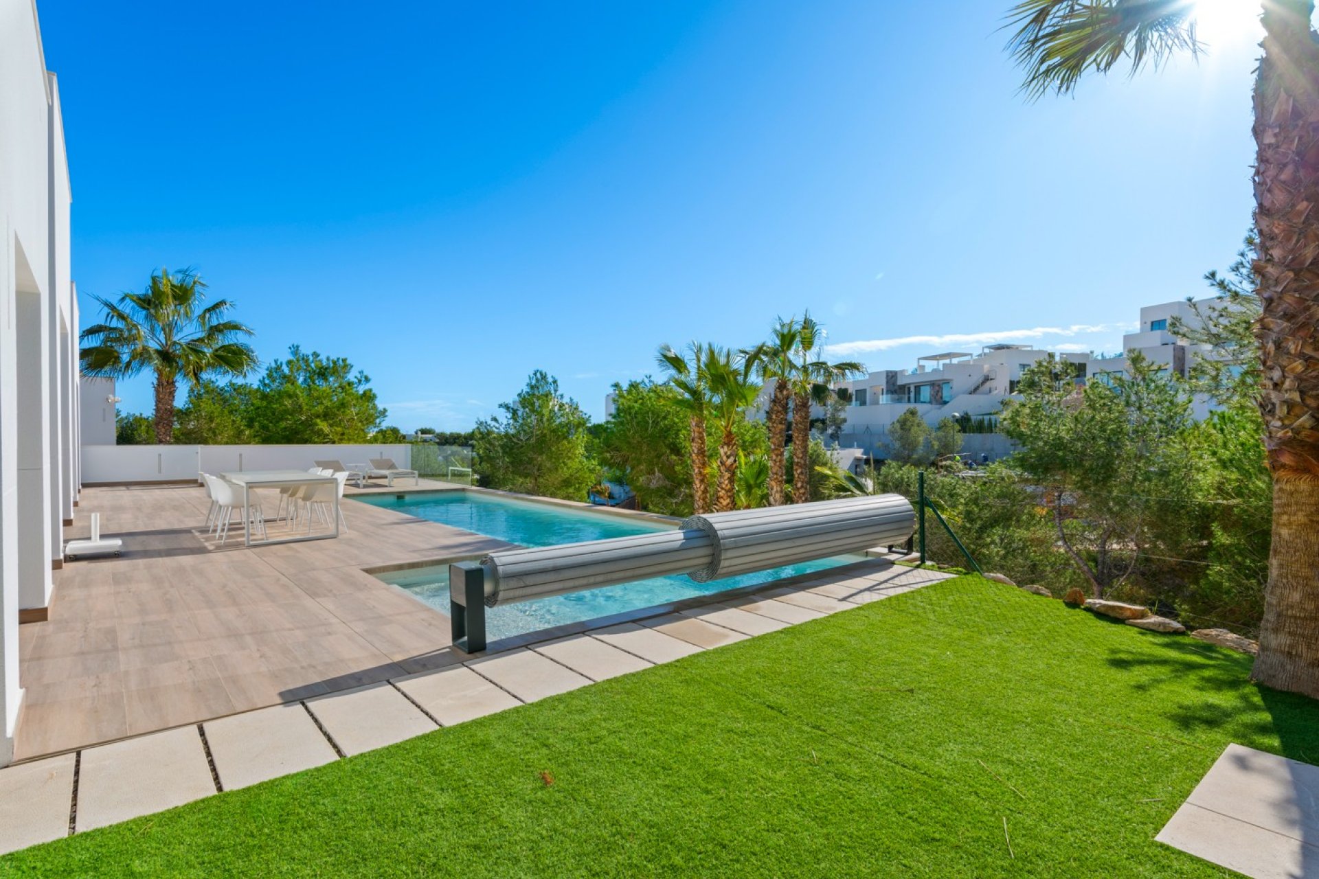 Resale - Villa -
Orihuela Costa - Las Colinas golf