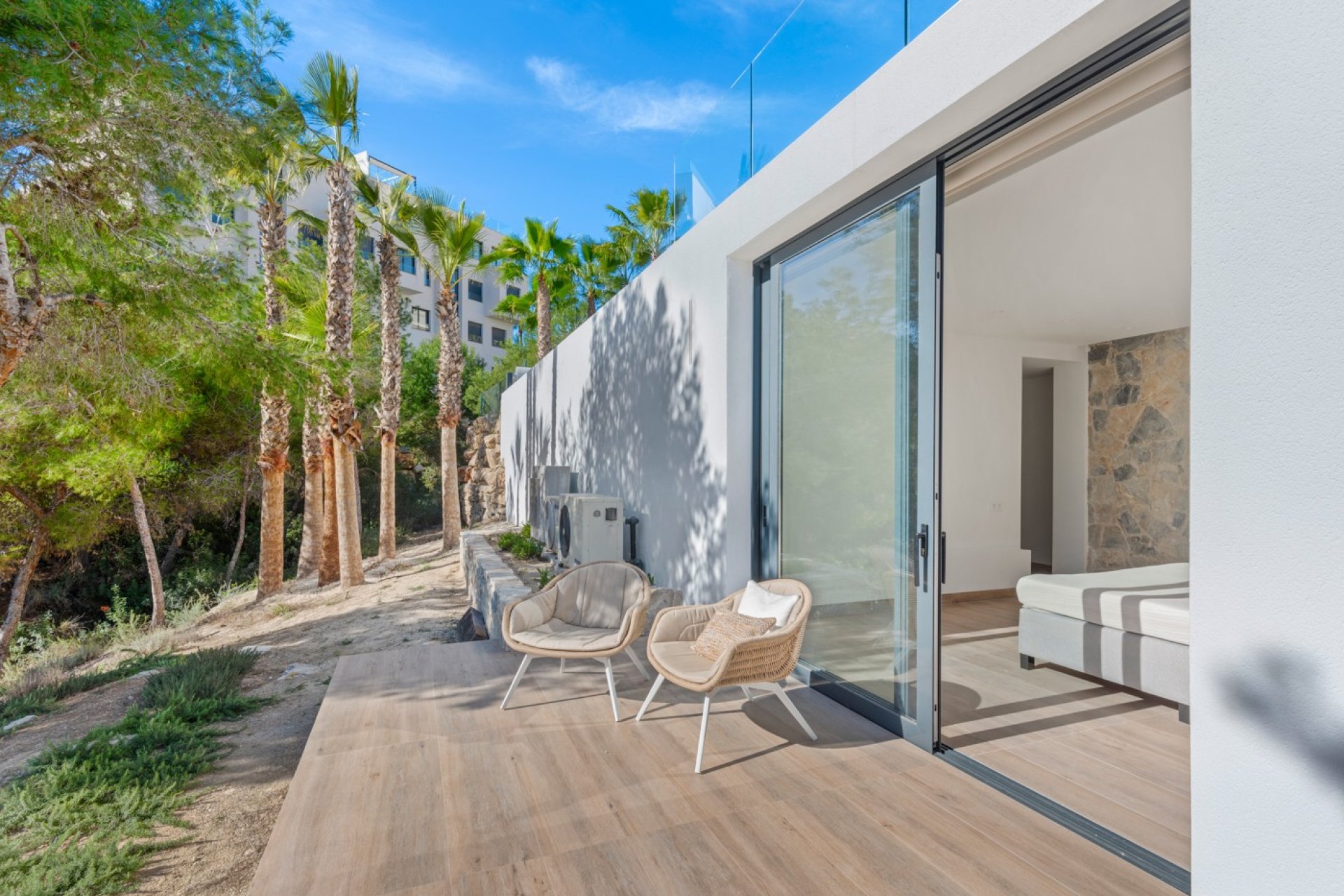 Resale - Villa -
Orihuela Costa - Las Colinas golf