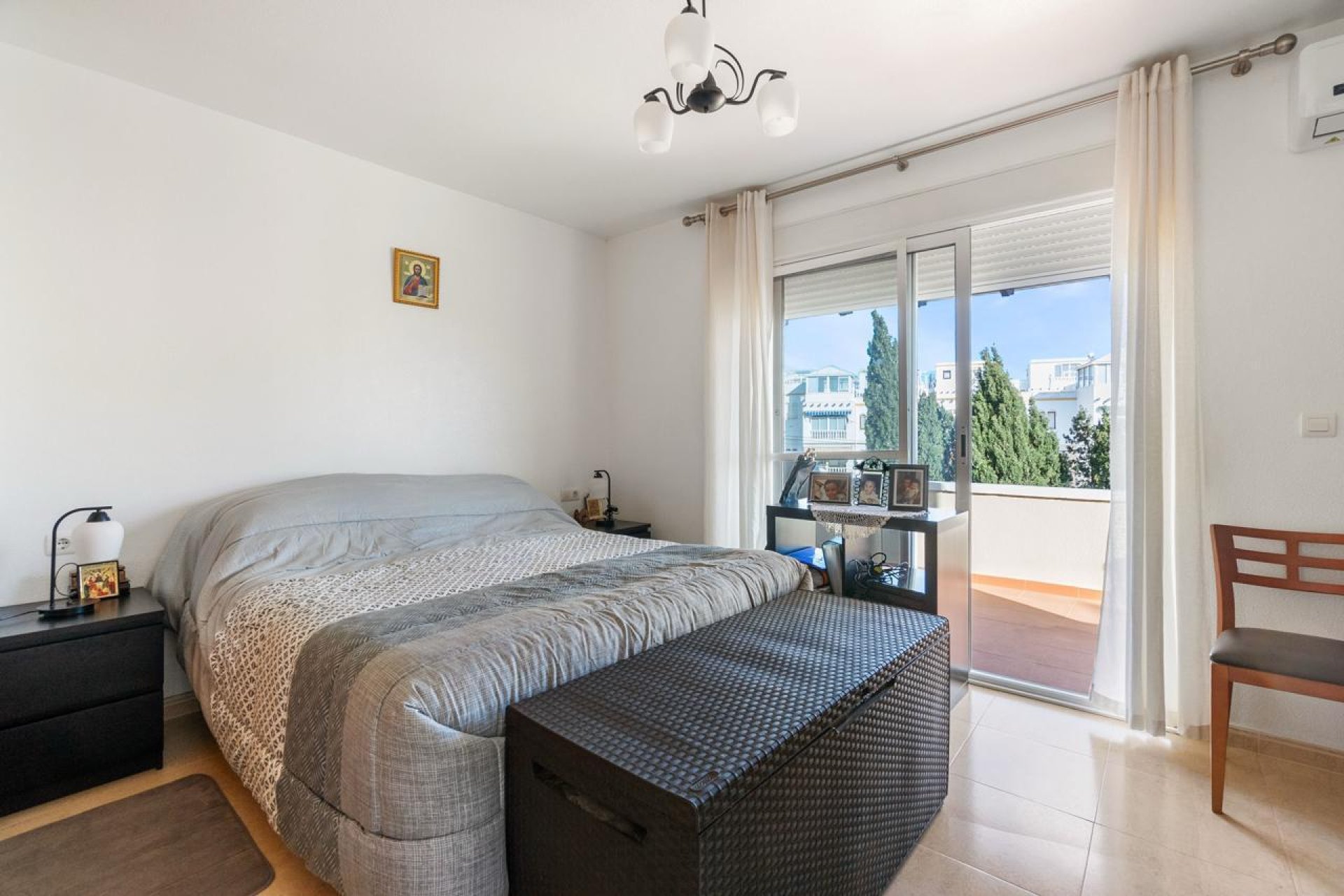 Resale - Villa -
Orihuela Costa - Las Filipinas