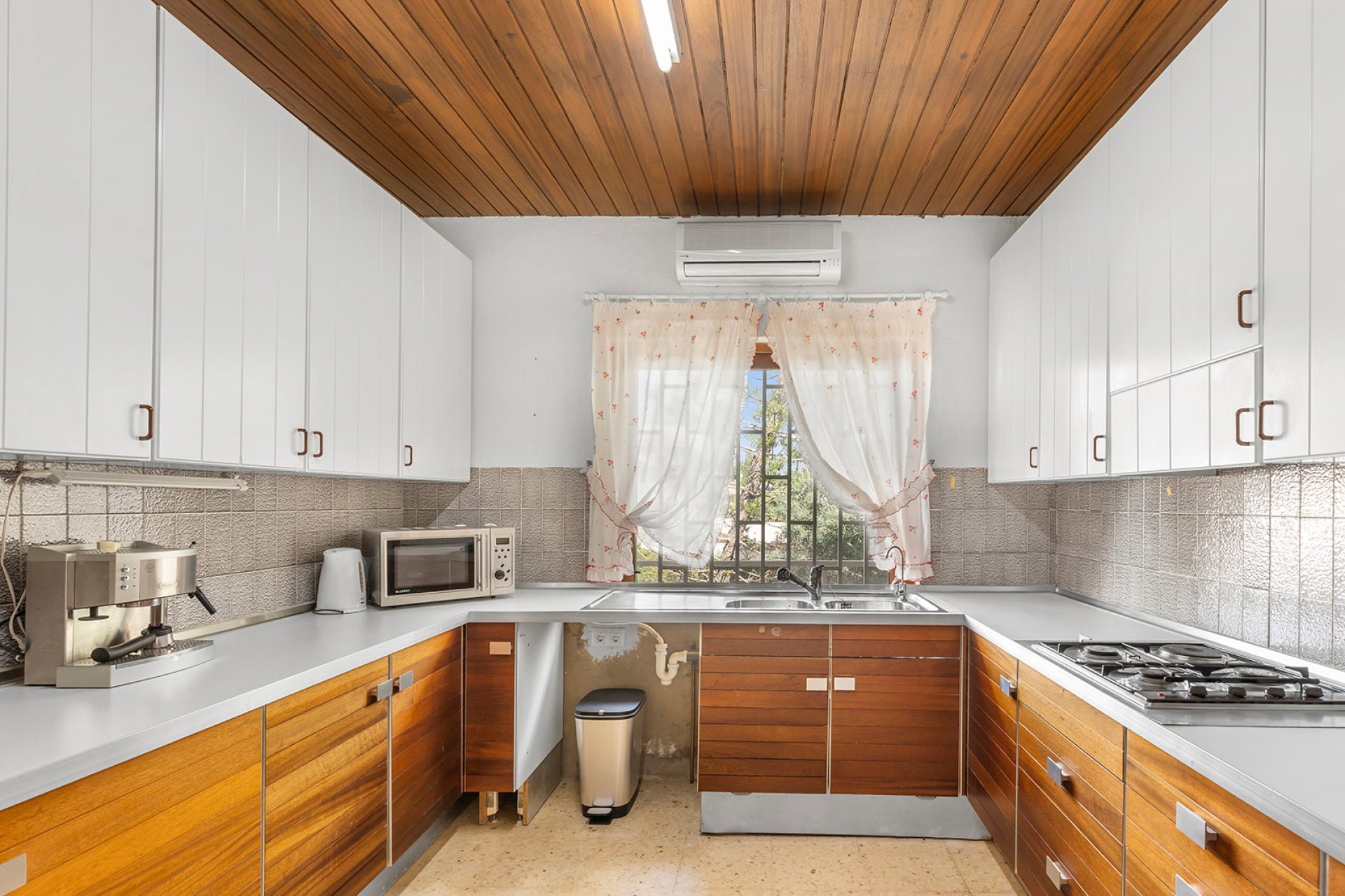 Resale - Villa -
Orihuela Costa - Las Filipinas