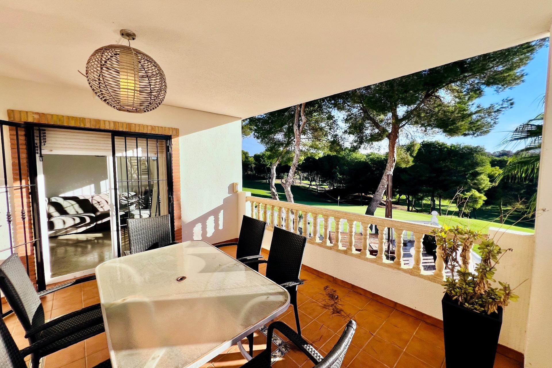 Resale - Villa -
Orihuela Costa - Las Ramblas