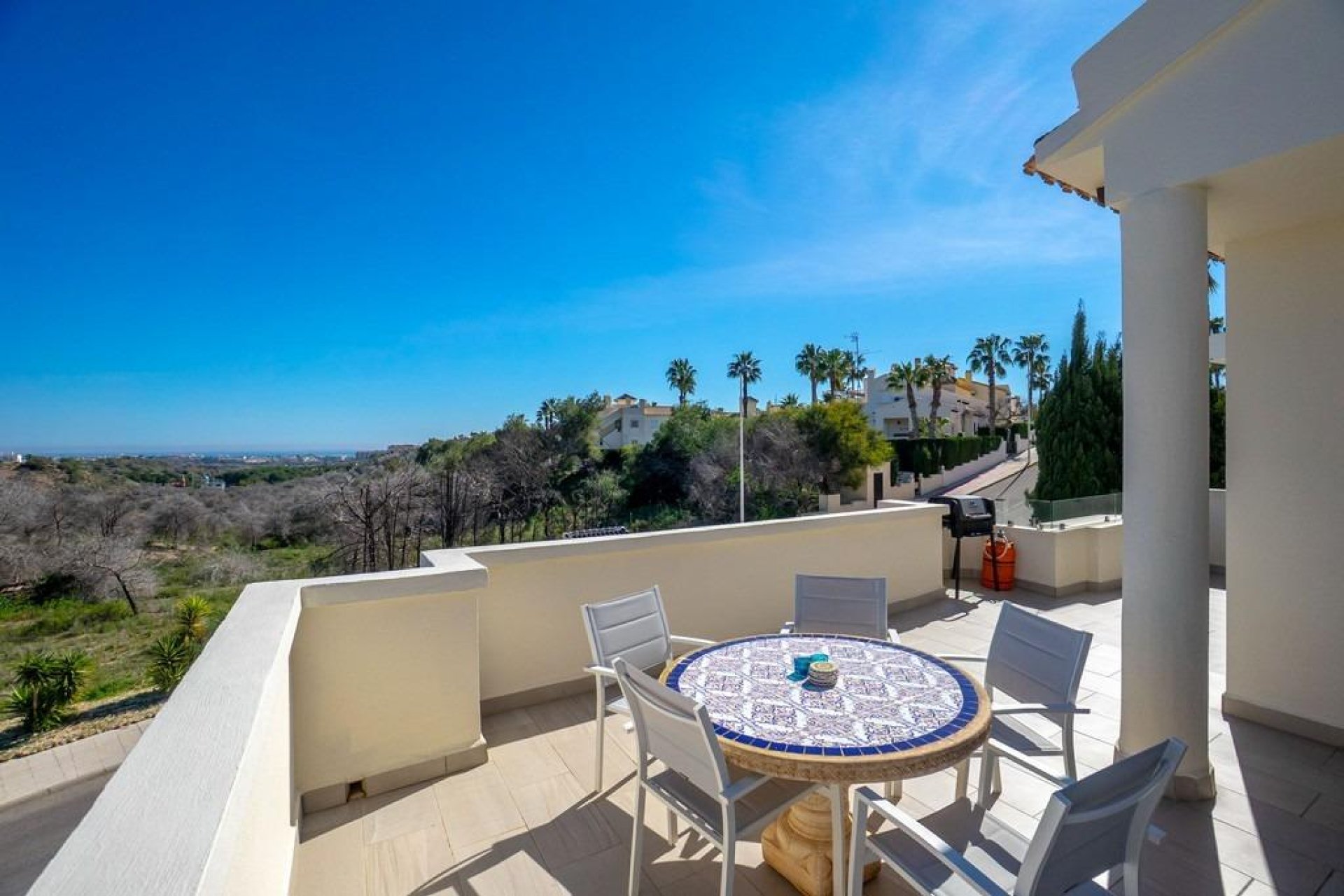 Resale - Villa -
Orihuela Costa - Las Ramblas