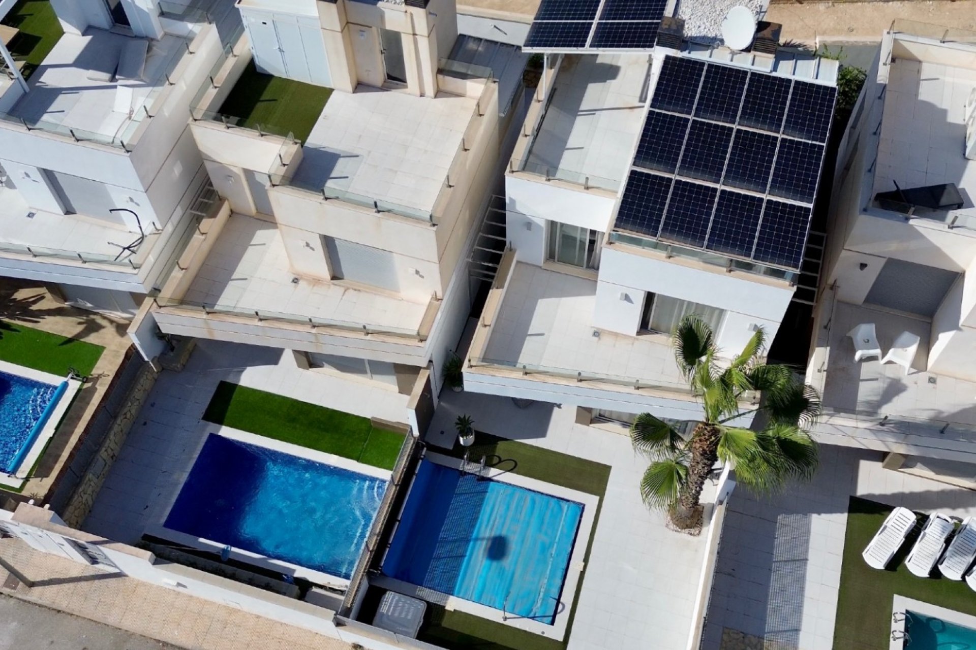 Resale - Villa -
Orihuela Costa - Lomas de Cabo Roig