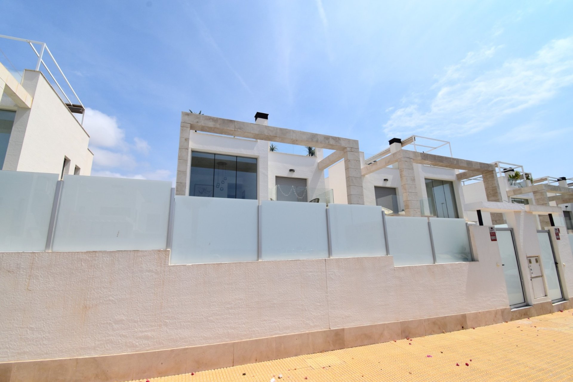 Resale - Villa -
Orihuela Costa - Lomas de Cabo Roig