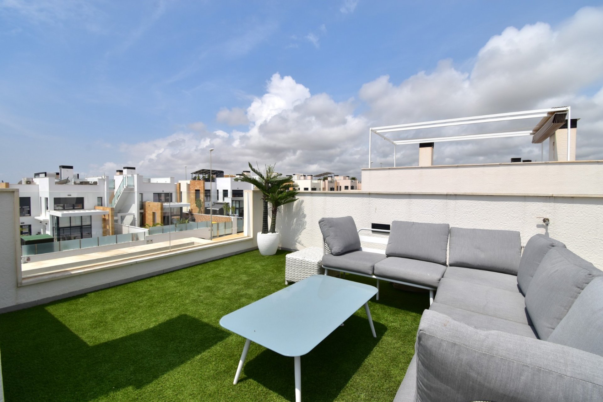 Resale - Villa -
Orihuela Costa - Lomas de Cabo Roig