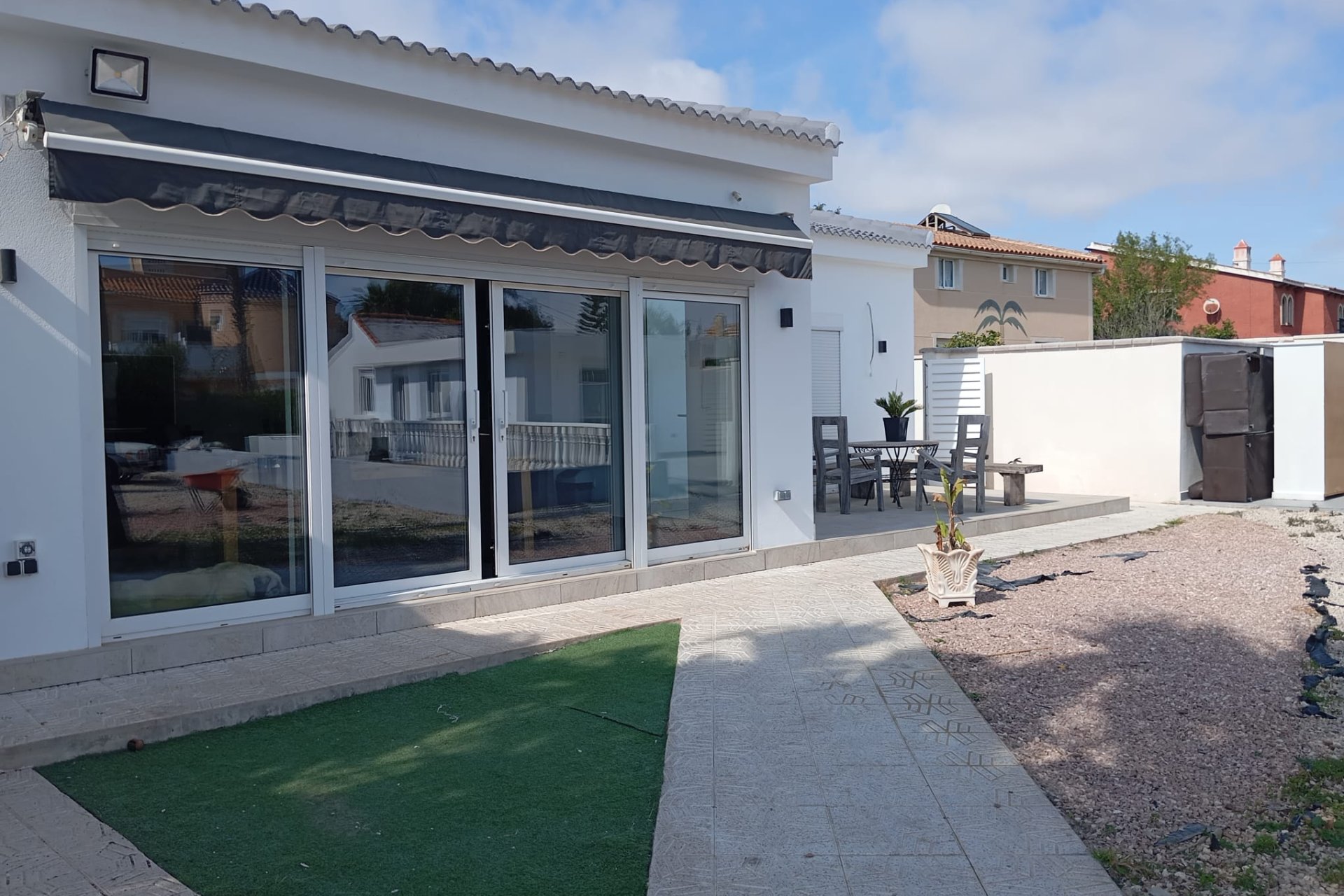 Resale - Villa -
Orihuela Costa - Lomas de Cabo Roig