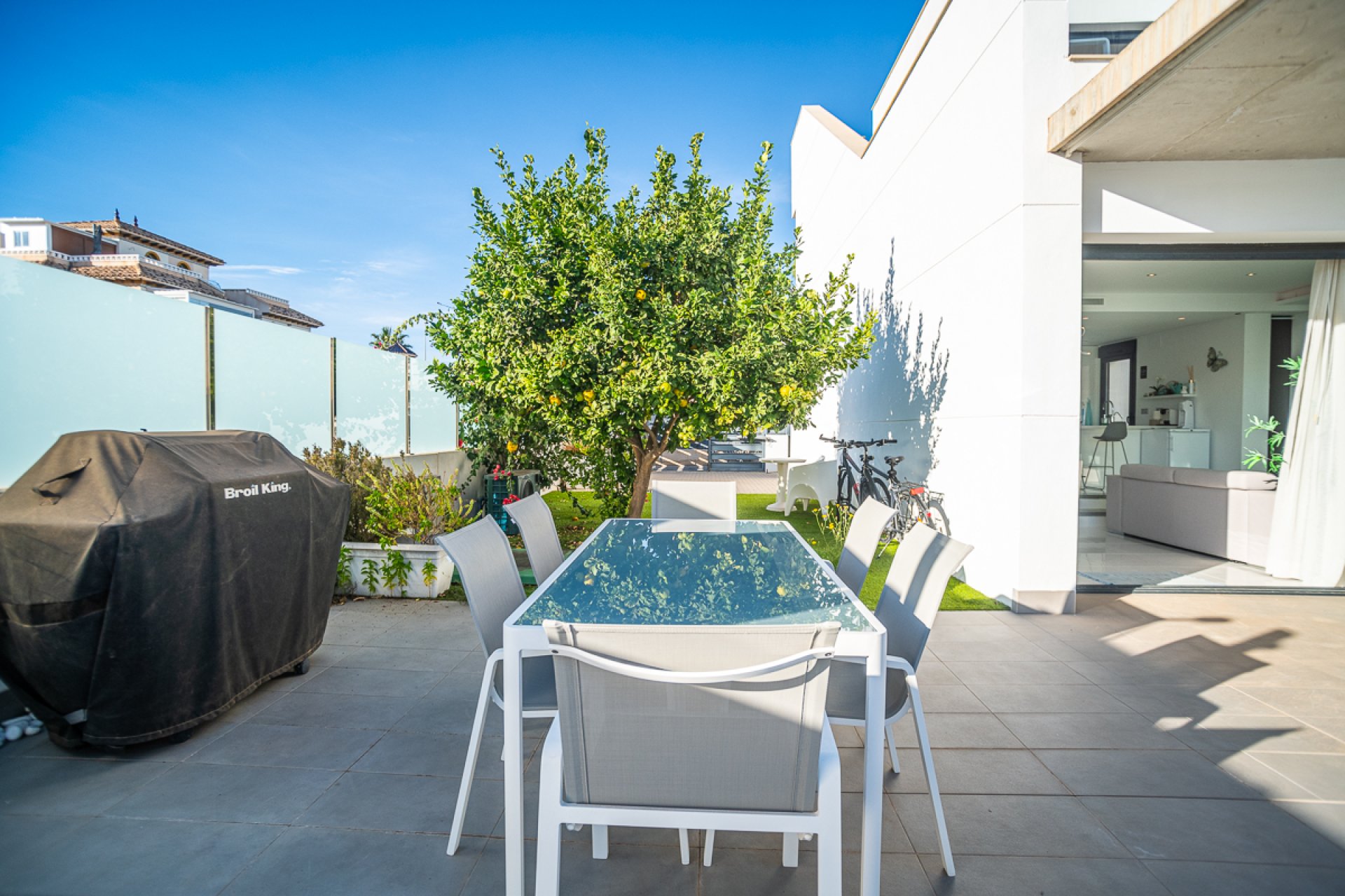 Resale - Villa -
Orihuela Costa - Lomas de Cabo Roig