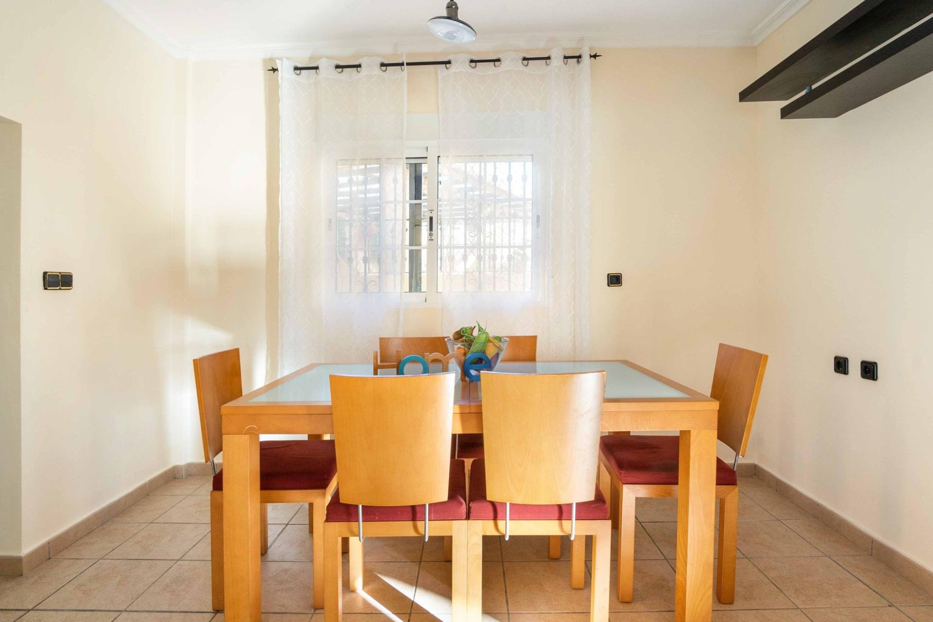 Resale - Villa -
Orihuela Costa - Los Almendros-La Florida