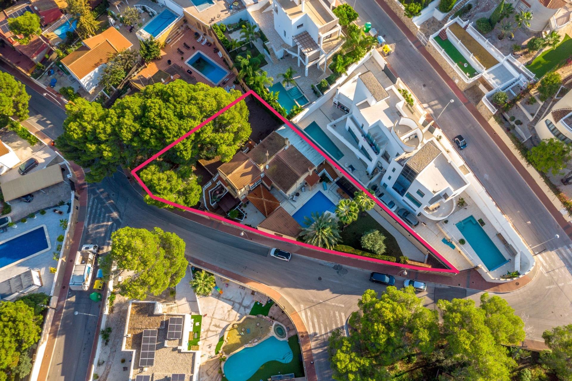 Resale - Villa -
Orihuela Costa - Los Balcones
