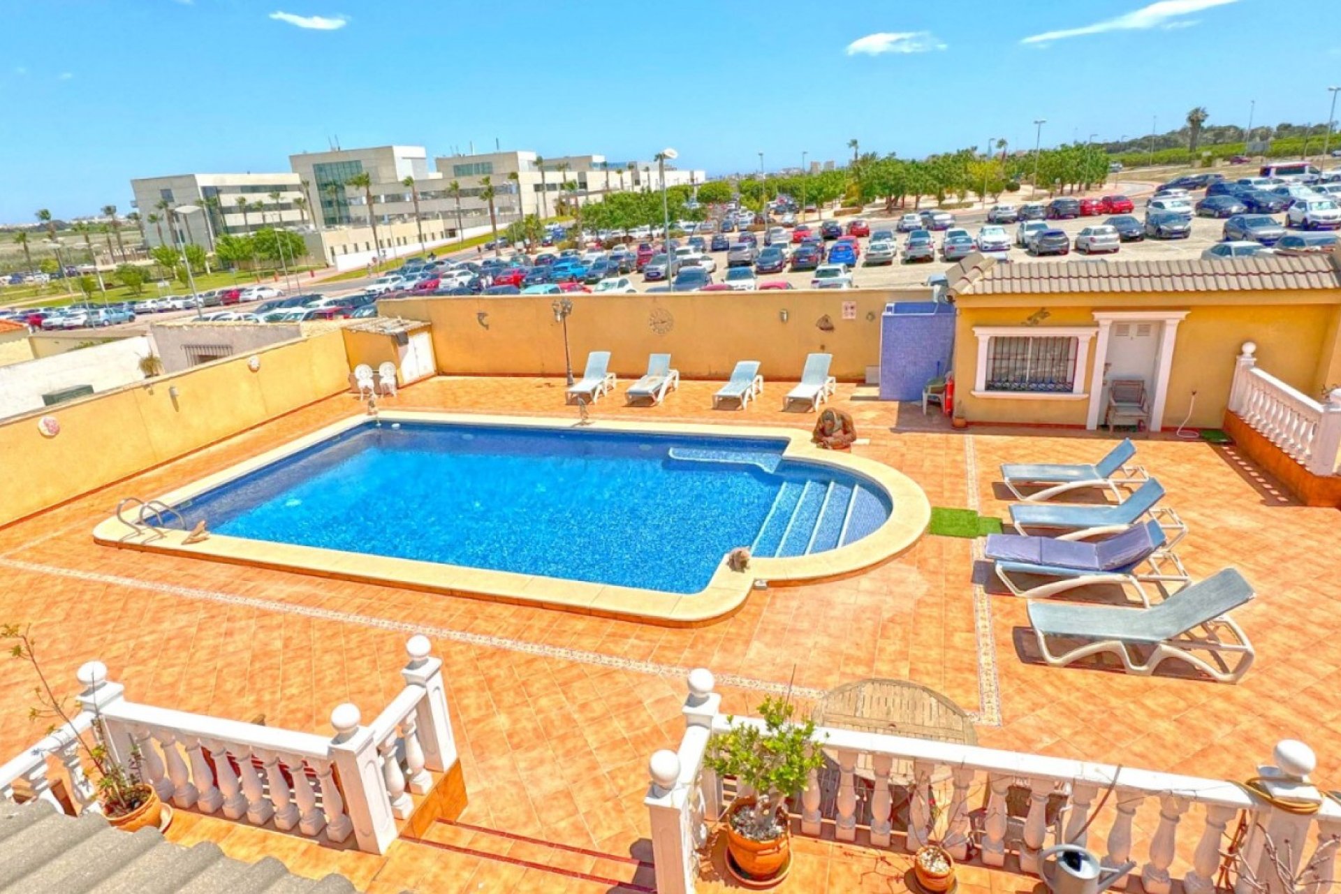Resale - Villa -
Orihuela Costa - Los Balcones
