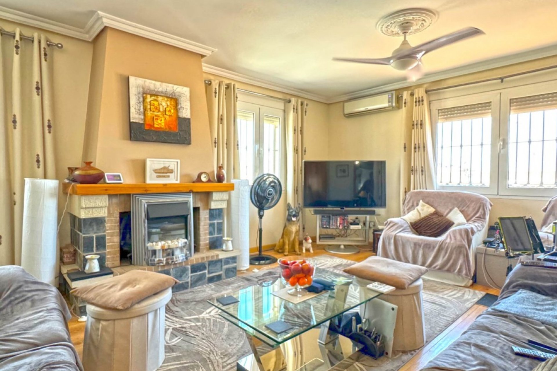 Resale - Villa -
Orihuela Costa - Los Balcones