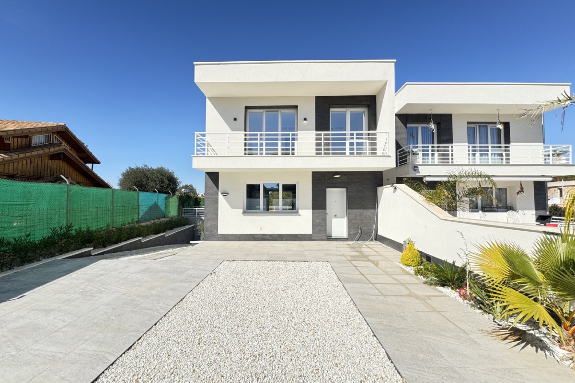 Resale - Villa -
Orihuela Costa - Los Balcones
