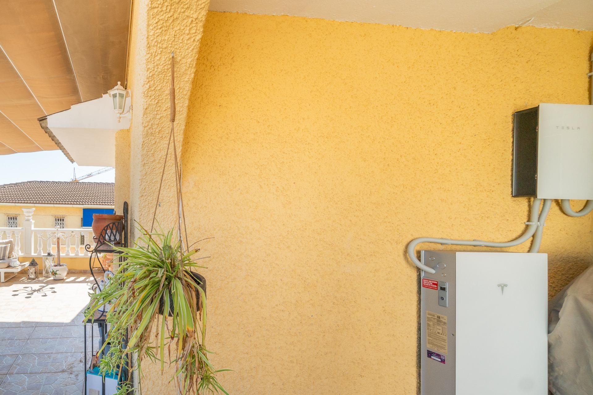 Resale - Villa -
Orihuela Costa - Los Balcones
